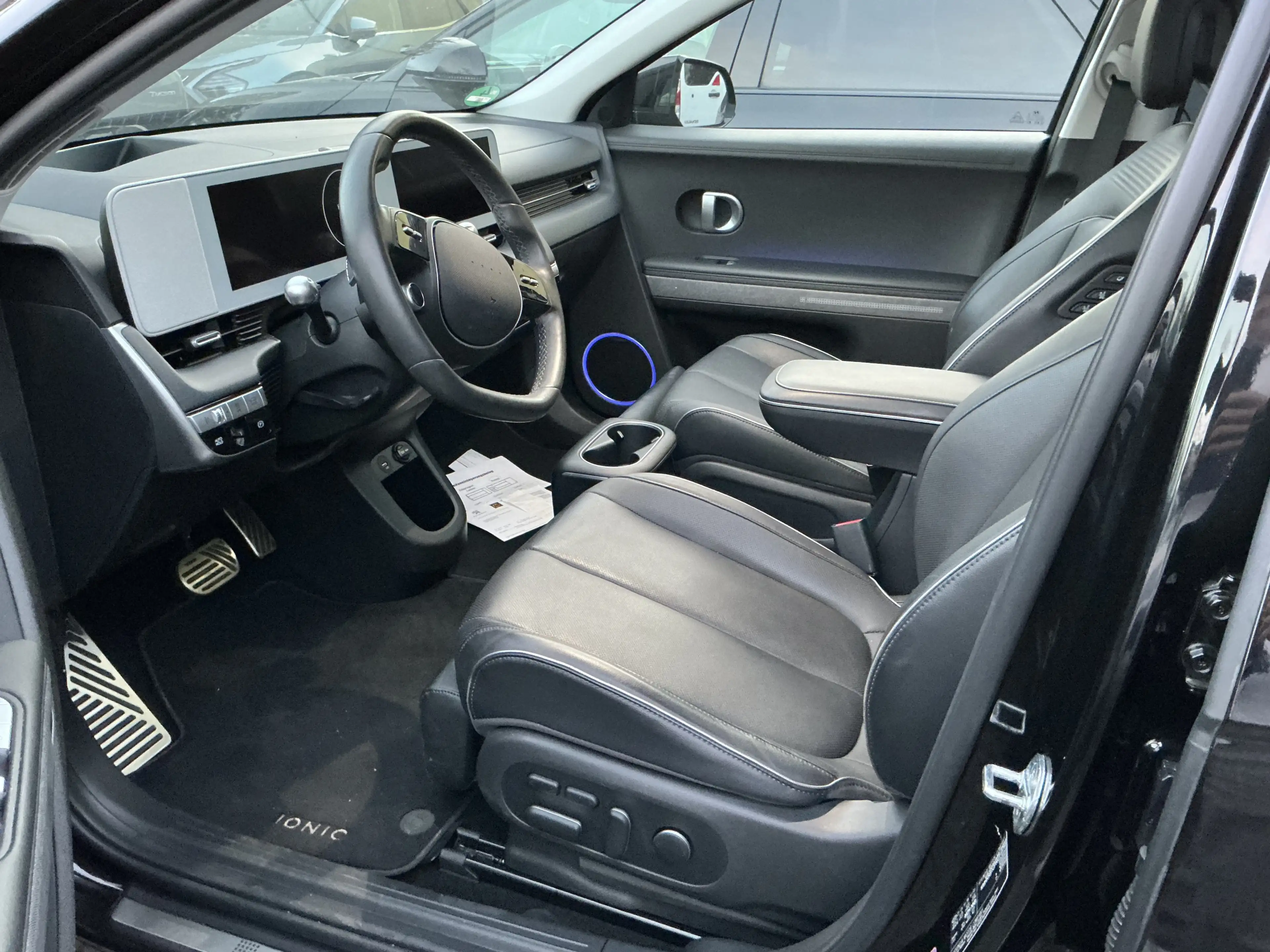 Hyundai IONIQ 5 Uniq Leder Memory BOSE 360Cam HUD 4WD — photo 11