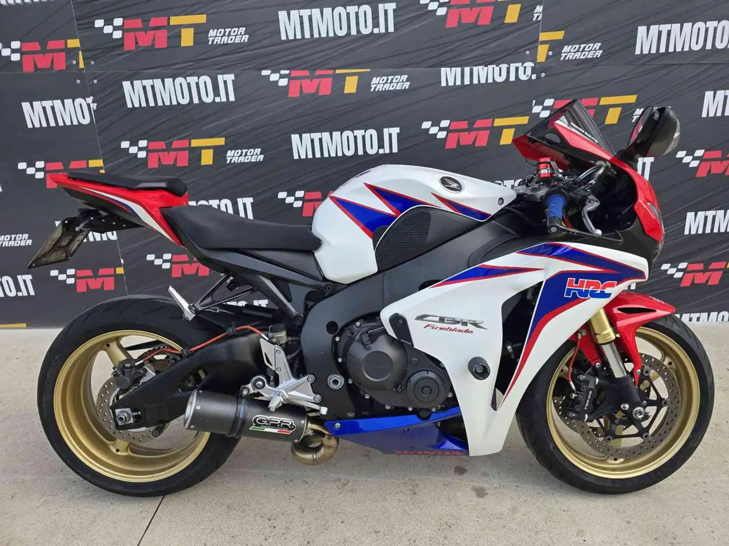 Honda CBR 1000 rr Bílá - 1