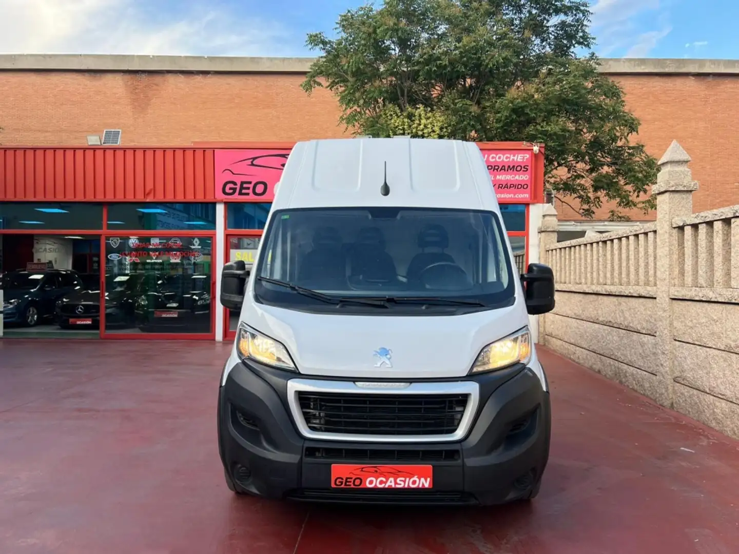 Peugeot Boxer Furgón 2.2BlueHDI 435 L4H3 S&S 140 Blanco - 2