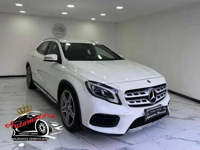 Mercedes-Benz GLA 220 GLA 220d Premium auto-AMG-GARANTITA-2017