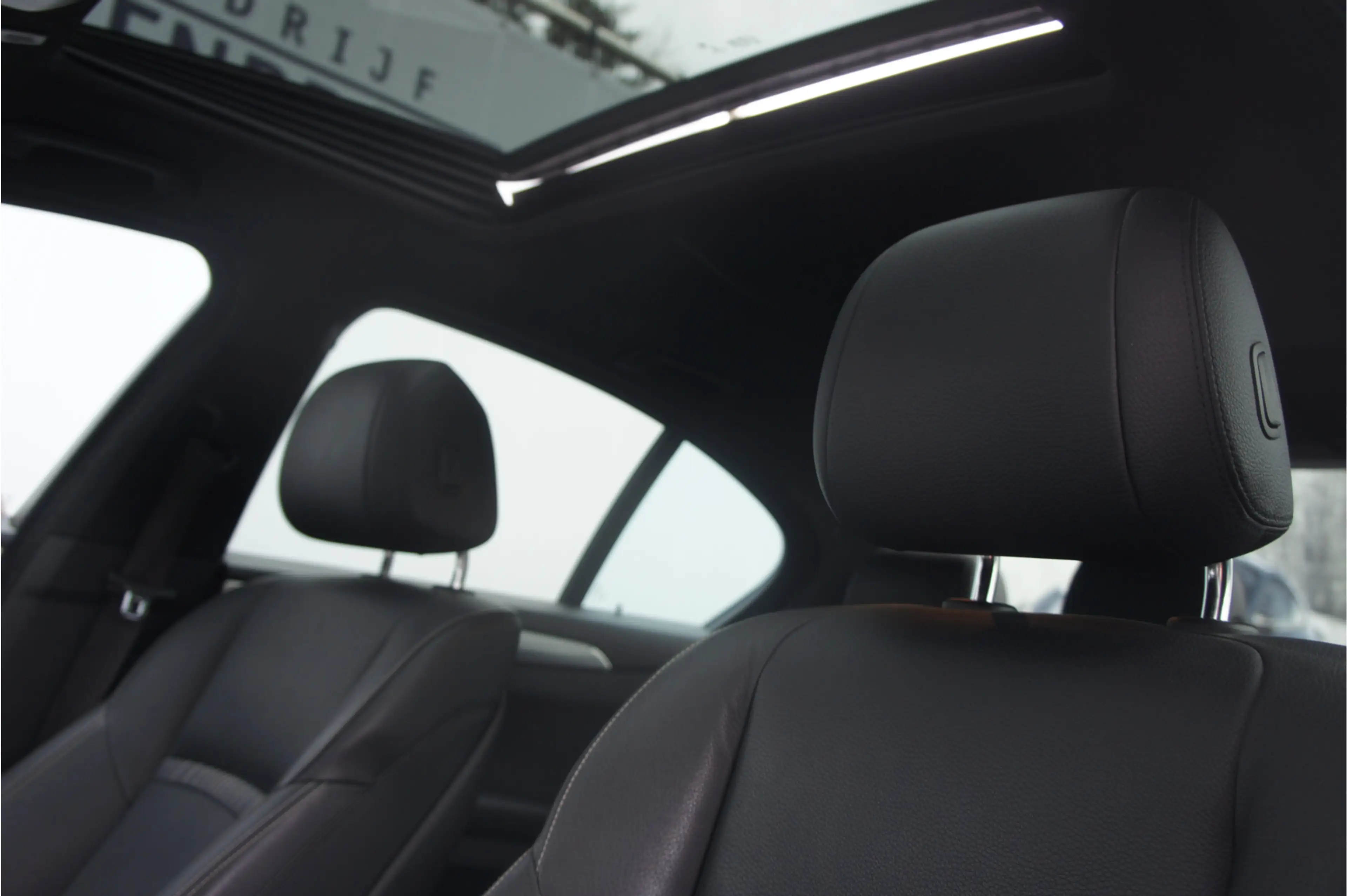 BMW M550 5-serie M550xd Glasdak, — photo 12