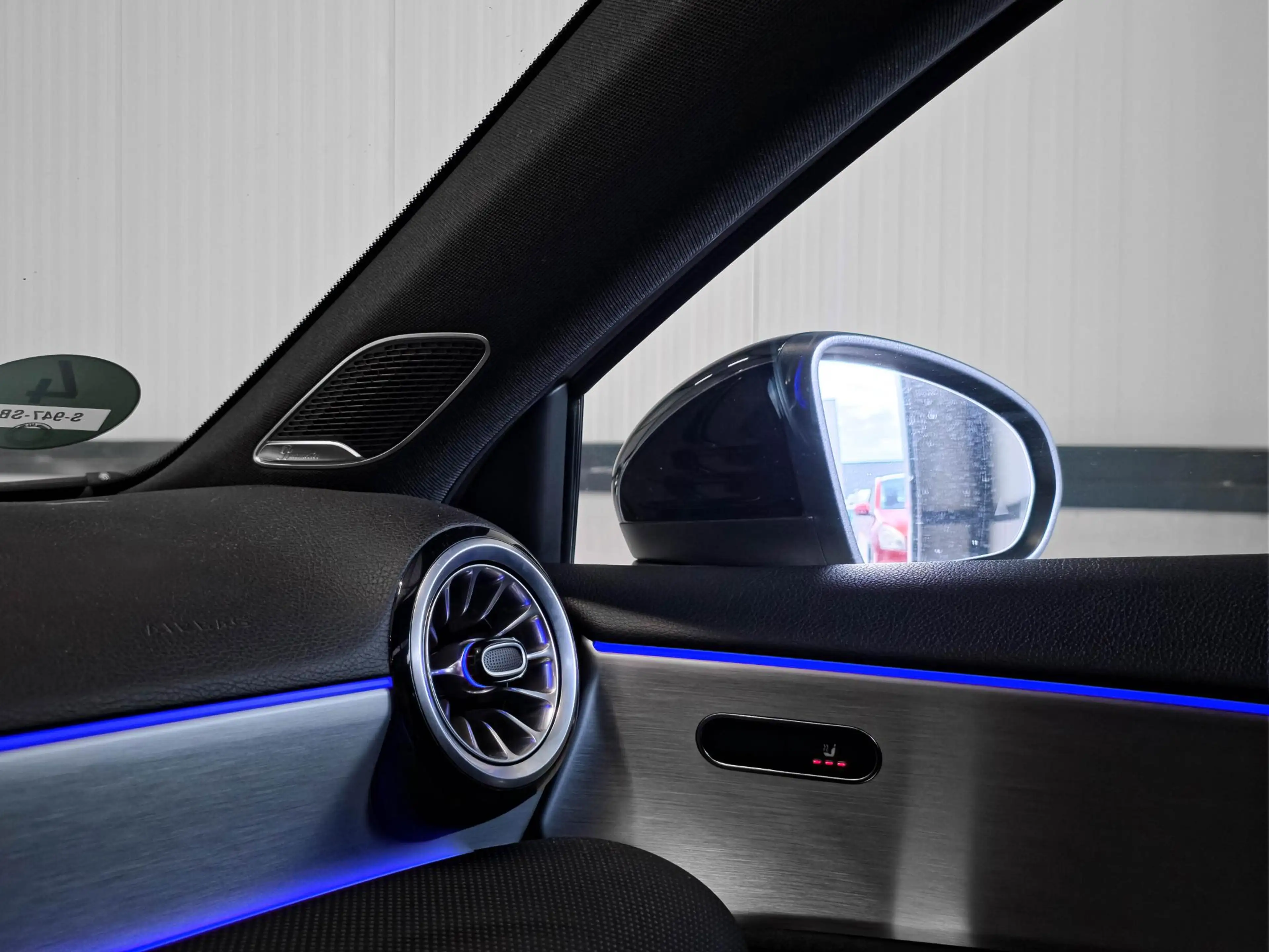 Mercedes-Benz A 180 AMG | Burmester | Panoramadak | Multibeam | Memory — photo 8