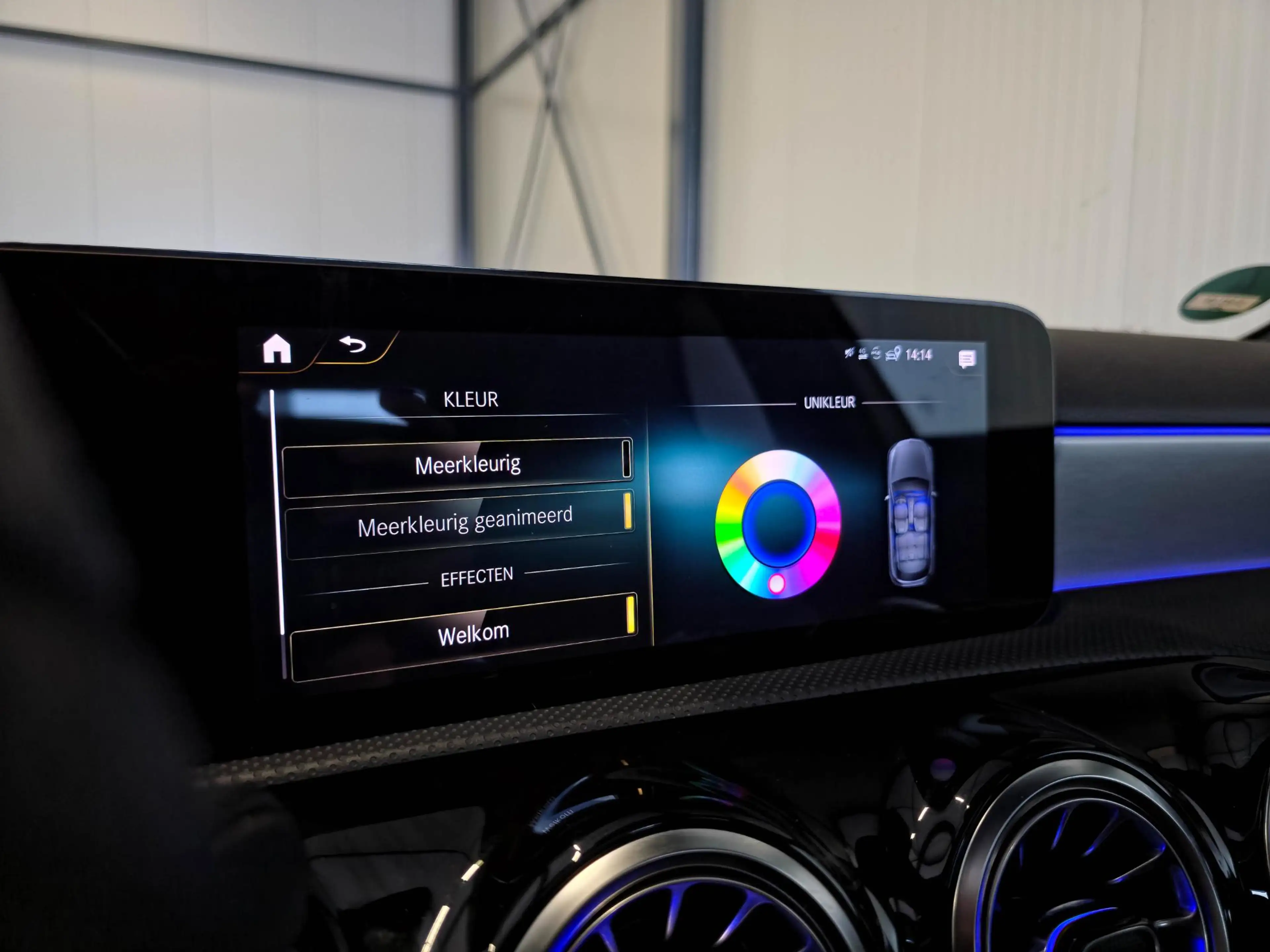 Mercedes-Benz A 180 AMG | Burmester | Panoramadak | Multibeam | Memory — photo 15