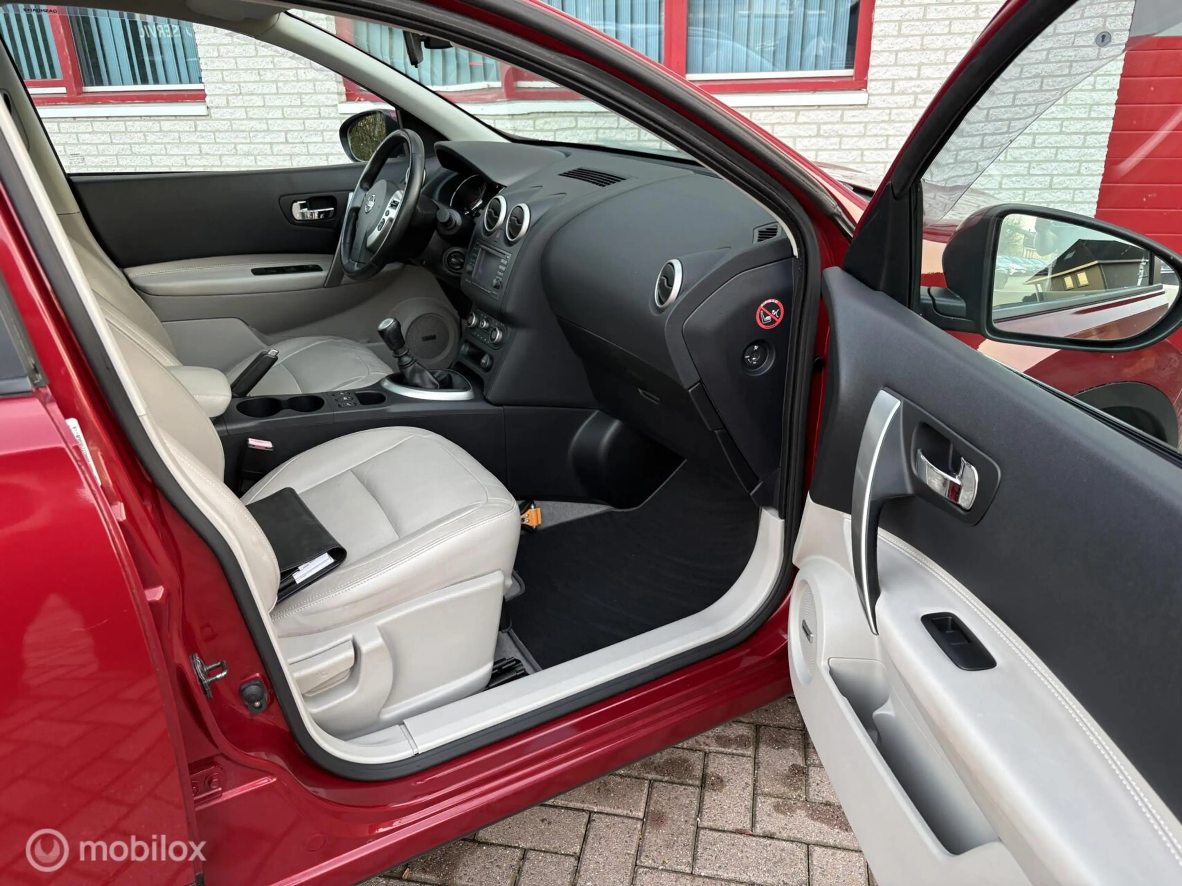 Nissan Qashqai+2 2.0 Tekna PANODAK / 7 PERS / NAVI /CAMERA — photo 9
