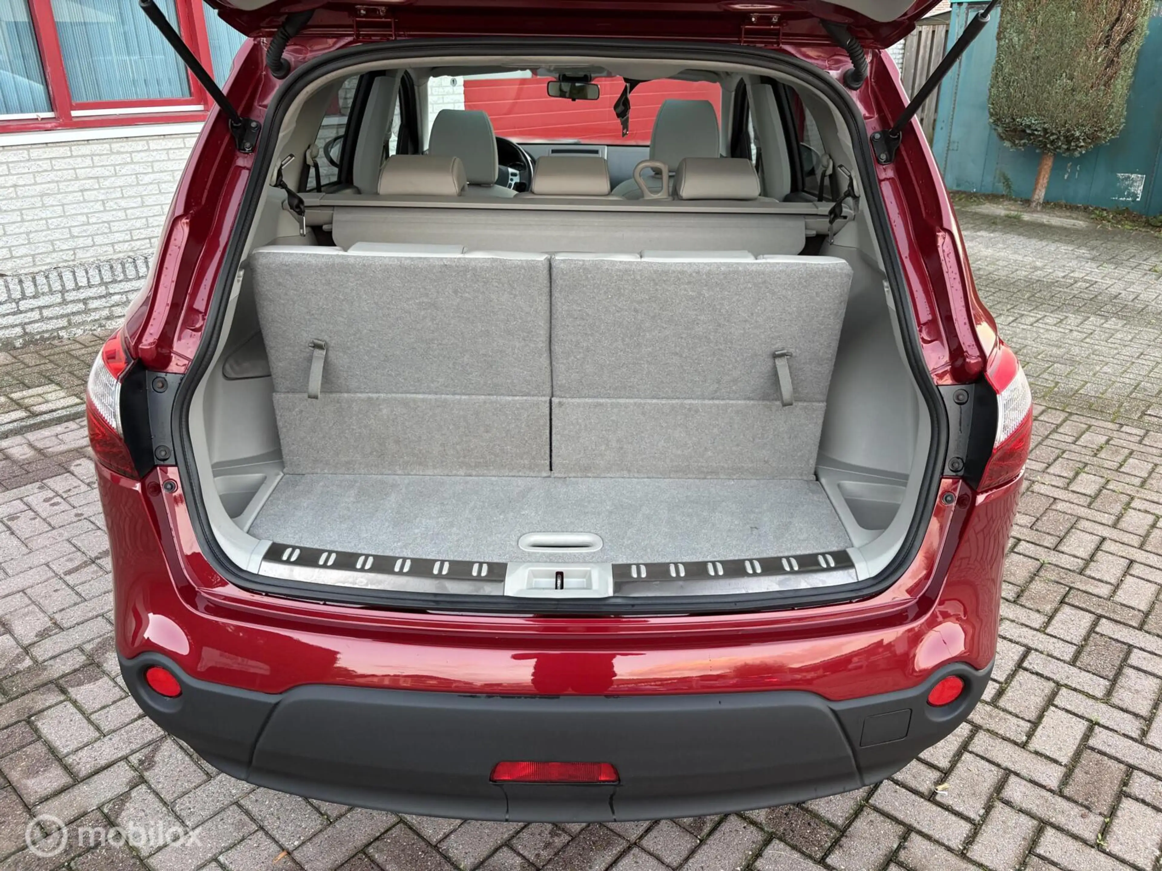 Nissan Qashqai+2 2.0 Tekna PANODAK / 7 PERS / NAVI /CAMERA — photo 6