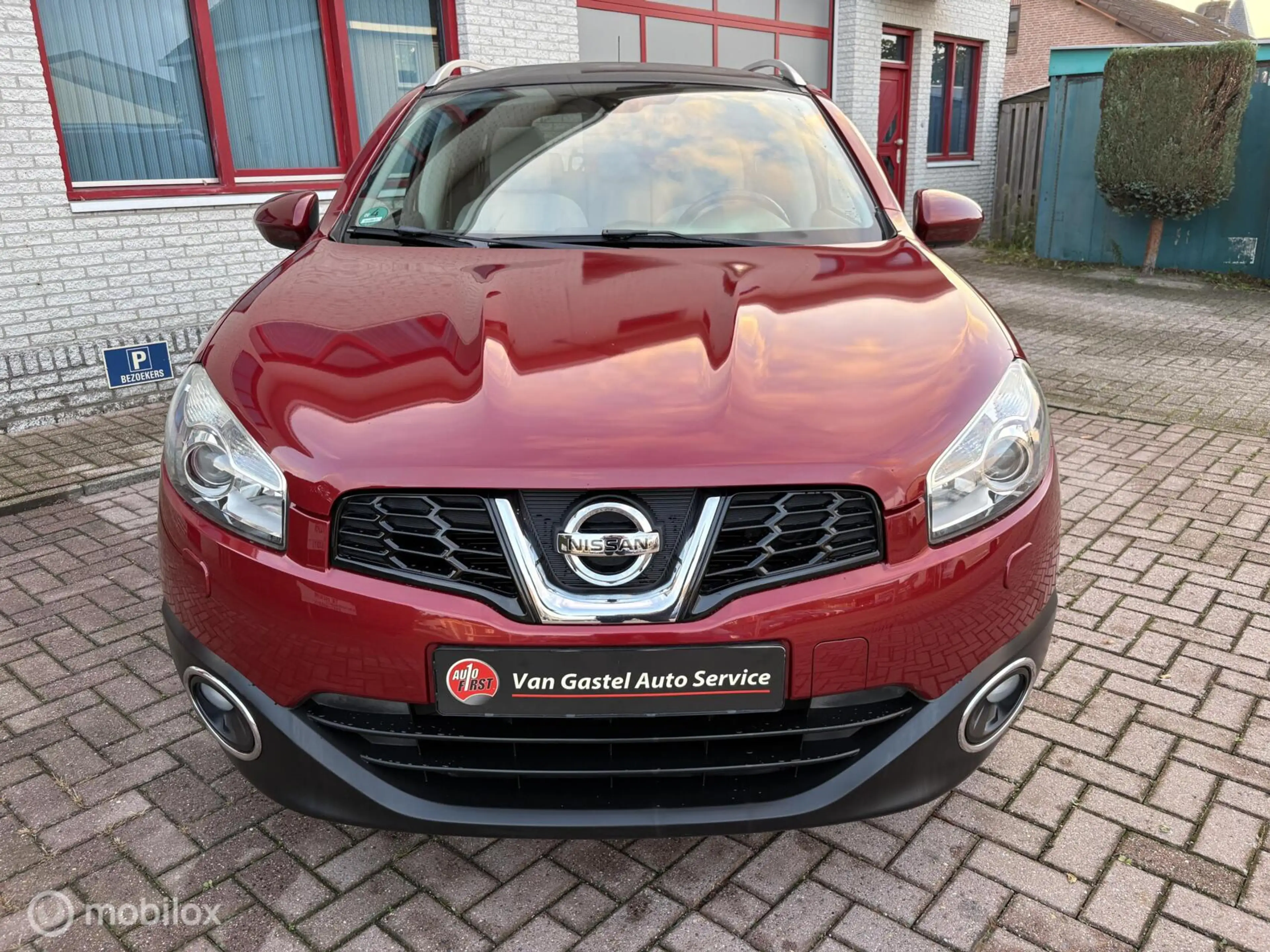 Nissan Qashqai+2 2.0 Tekna PANODAK / 7 PERS / NAVI /CAMERA — photo 2