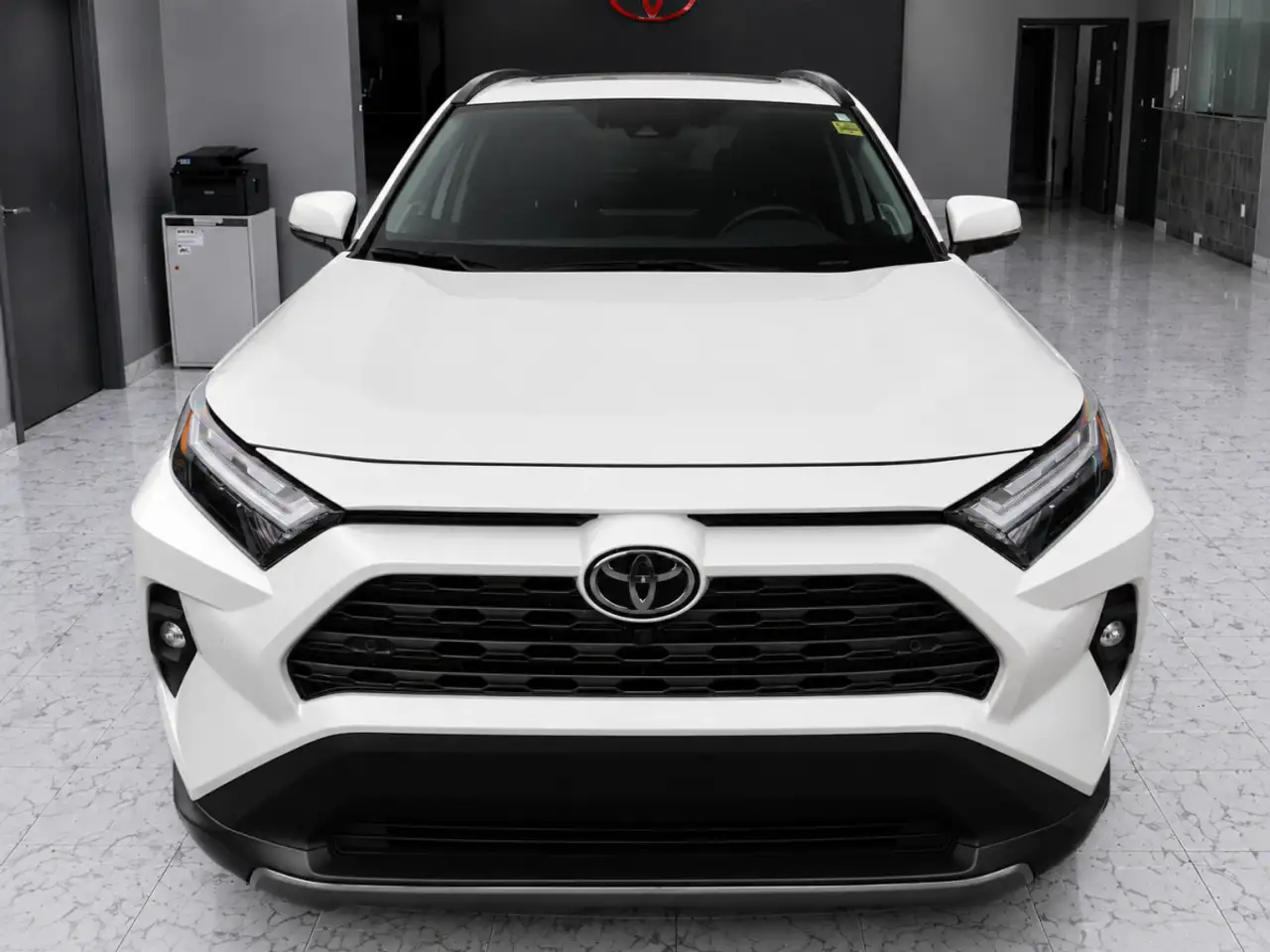 Toyota RAV 4 снимка Toyota RAV 4