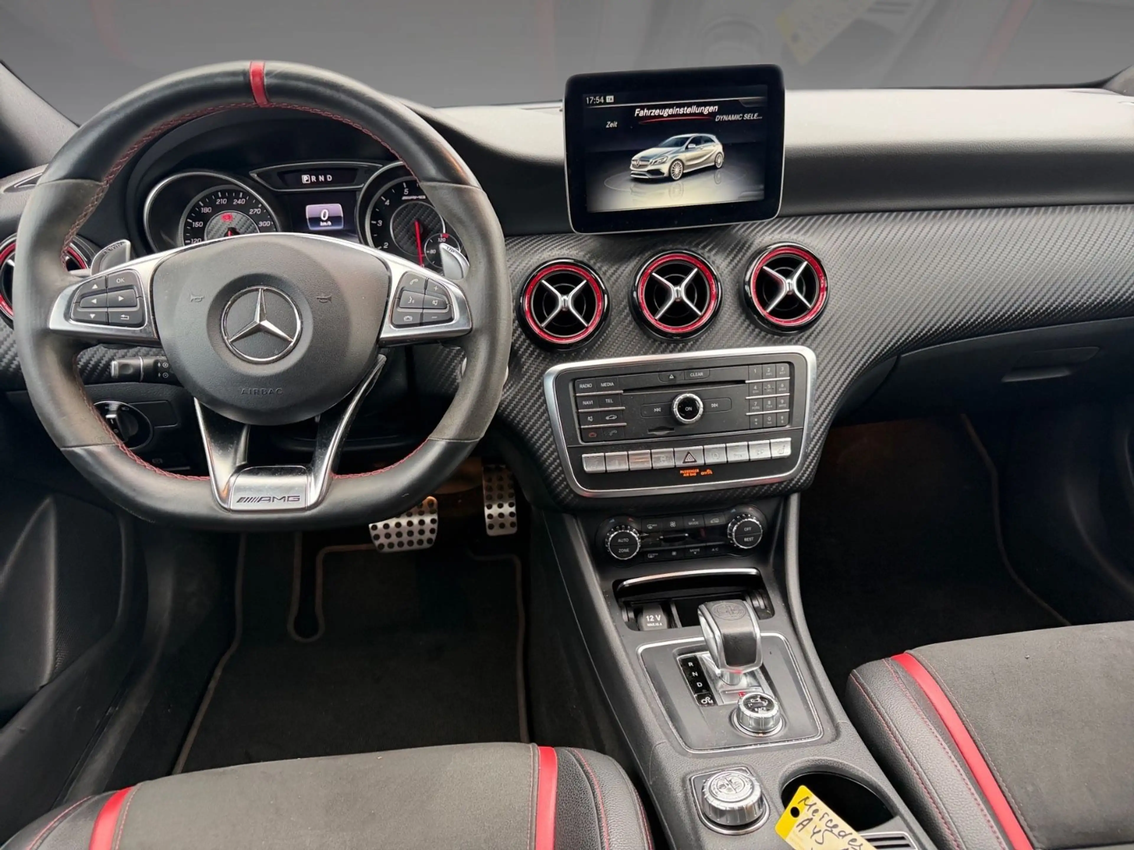 Mercedes-Benz A 45 AMG A45 AMG 4Matic Schalensitze Aero Paket — photo 12