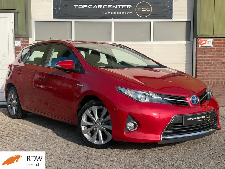 Toyota Auris 1.8 Hybrid Lease/NAVI/CAMERA/TREKH/PARKS/APK