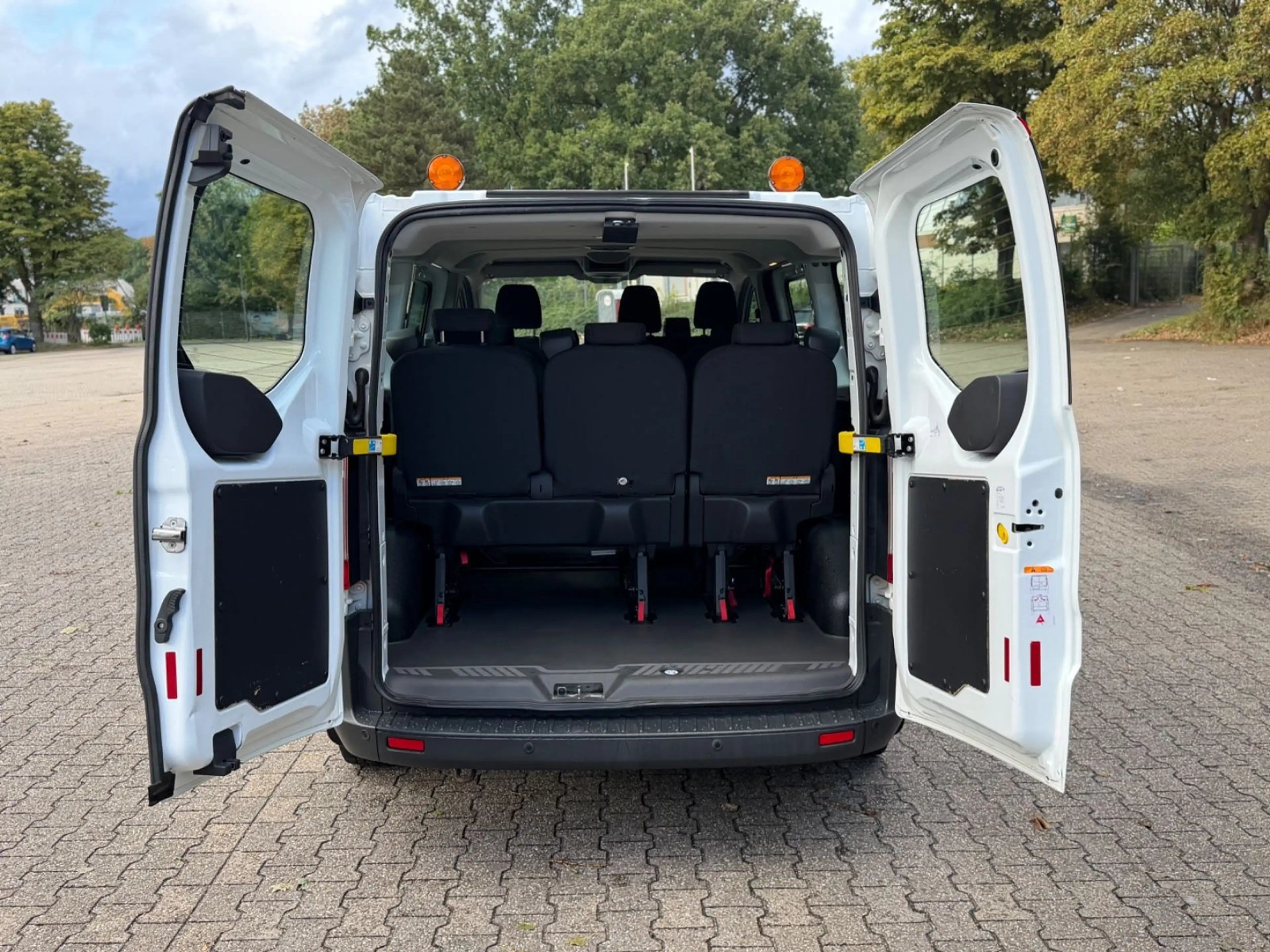 Ford Transit Custom 9.Stz Klima PDC 1.Hand — photo 12