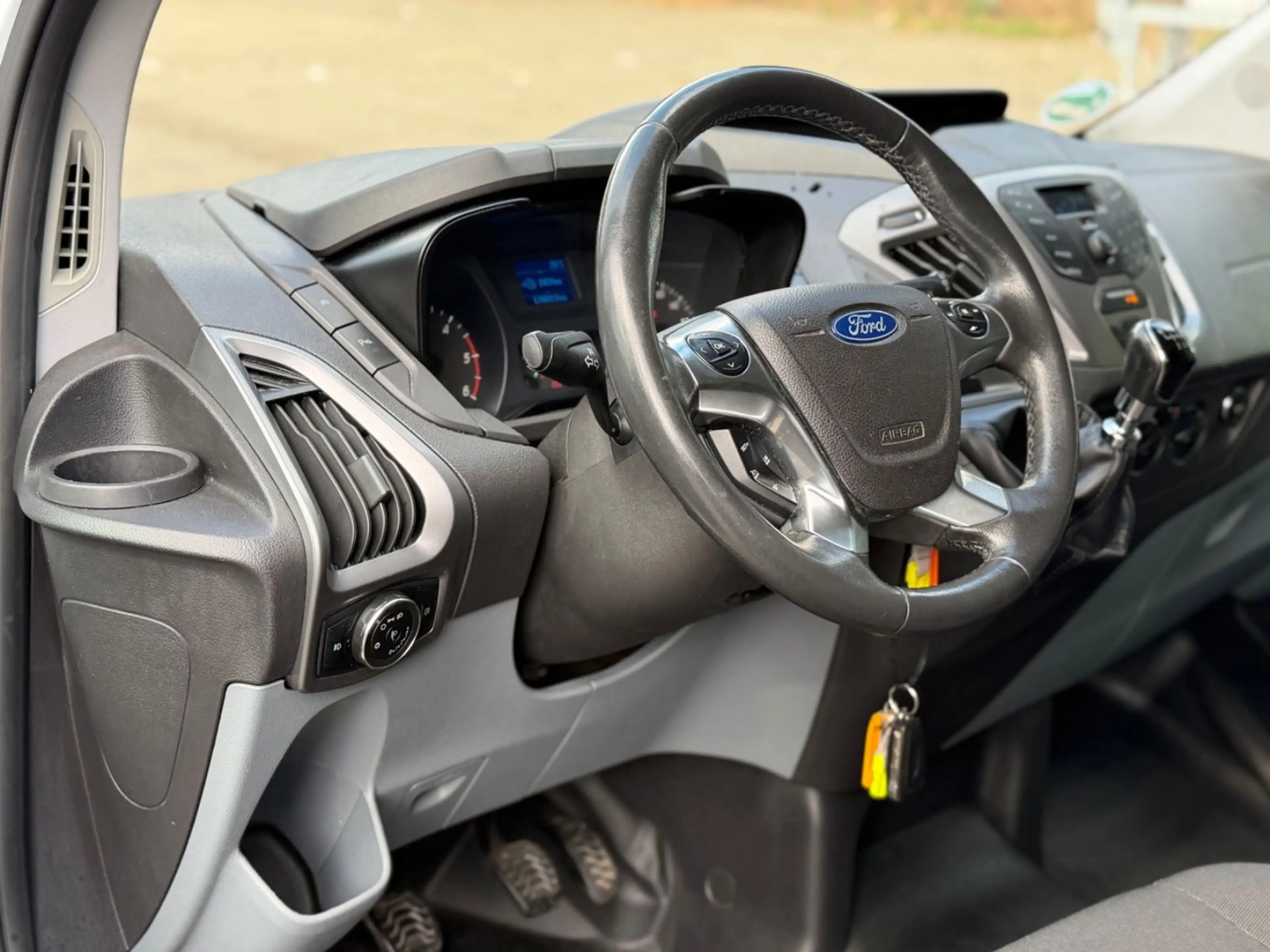 Ford Transit Custom 9.Stz Klima PDC 1.Hand — photo 14
