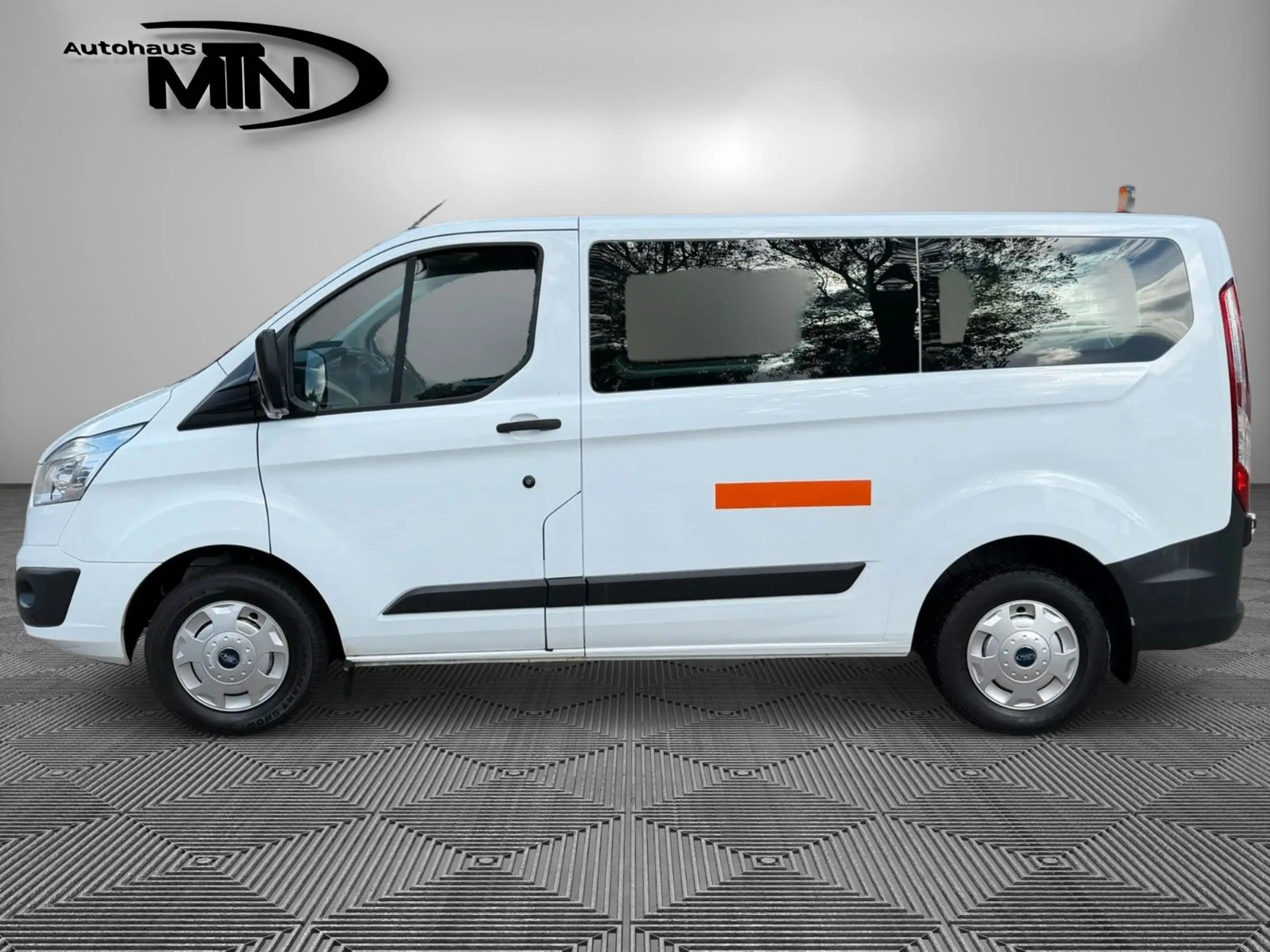 Ford Transit Custom 9.Stz Klima PDC 1.Hand — photo 2