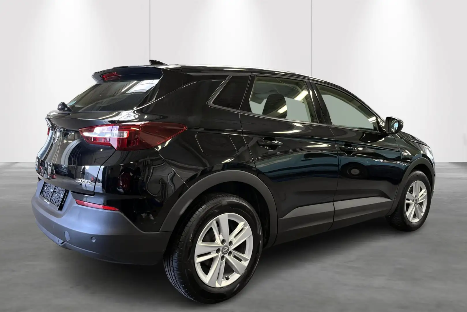 Opel Grandland X 1.2 Turbo Start/Stop MT6 Edition Noir - 2