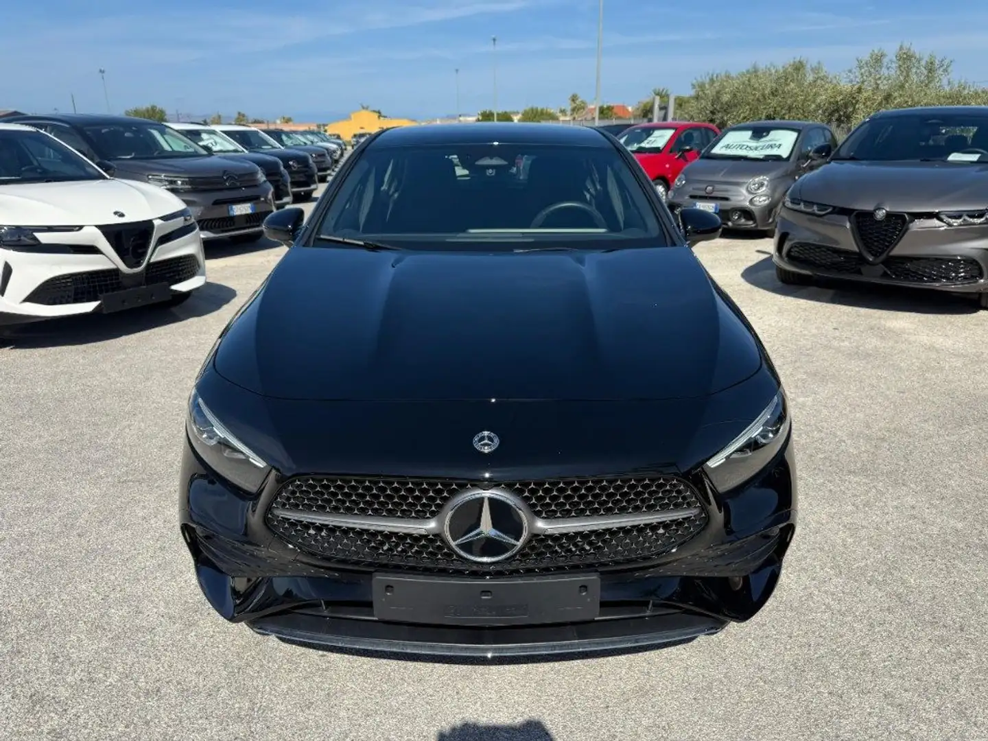 Mercedes-Benz A 200 d Automatic AMG Line Premium Nero - 2