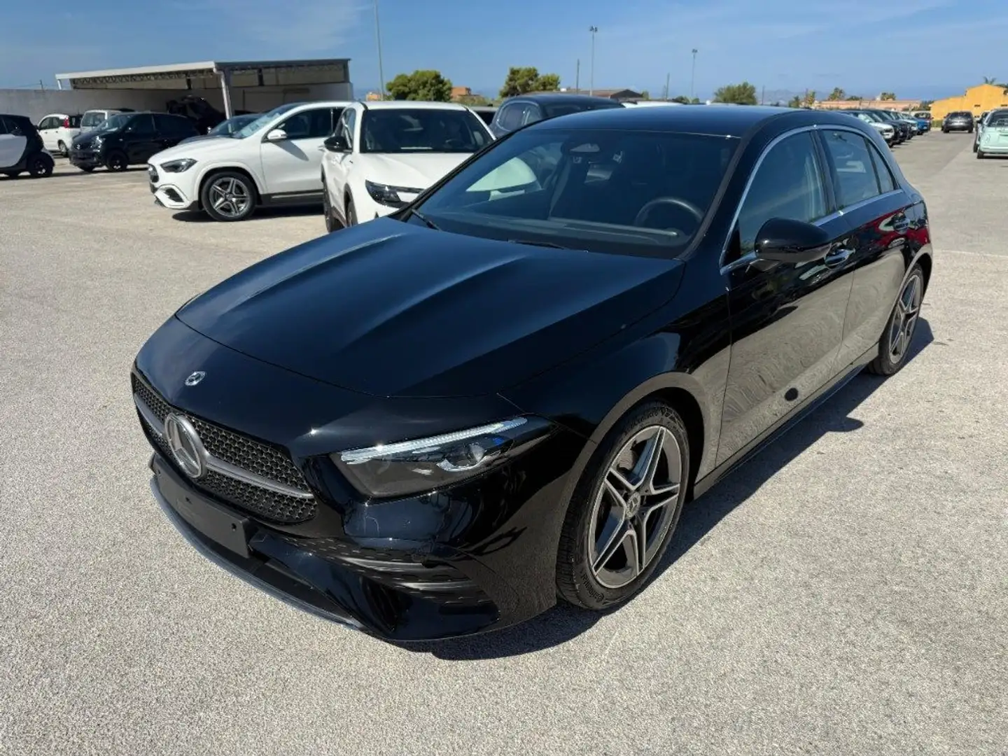 Mercedes-Benz A 200 d Automatic AMG Line Premium Nero - 1
