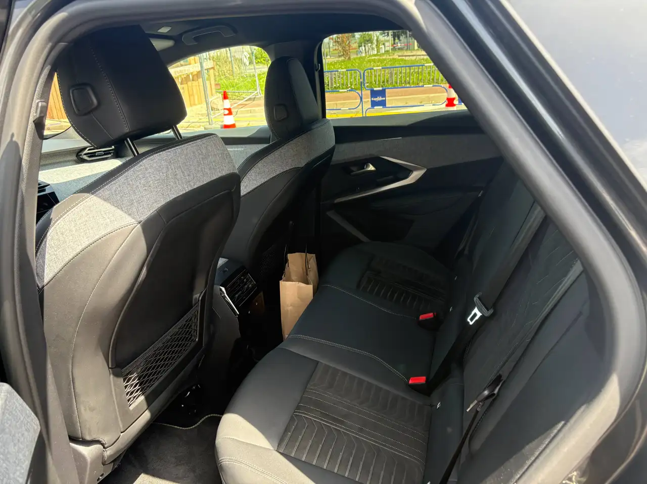 Peugeot 3008 3008 Plug-In Hybrid — photo 7