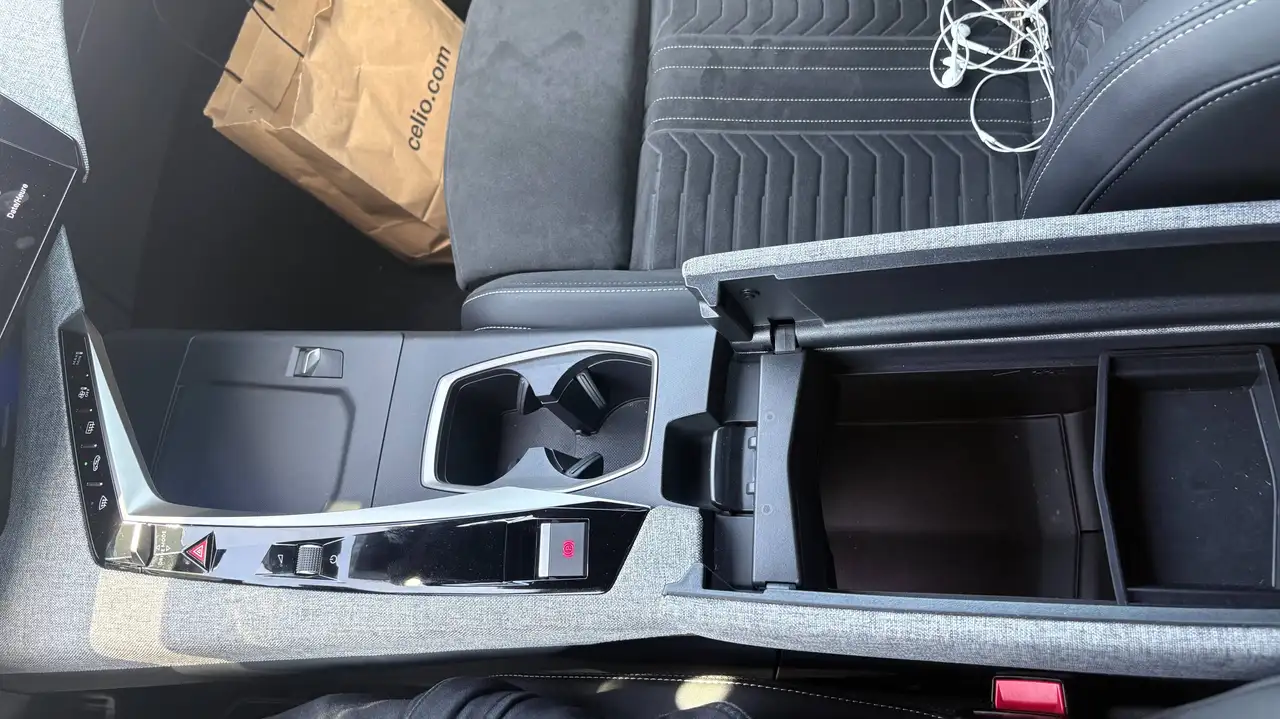 Peugeot 3008 3008 Plug-In Hybrid — photo 6