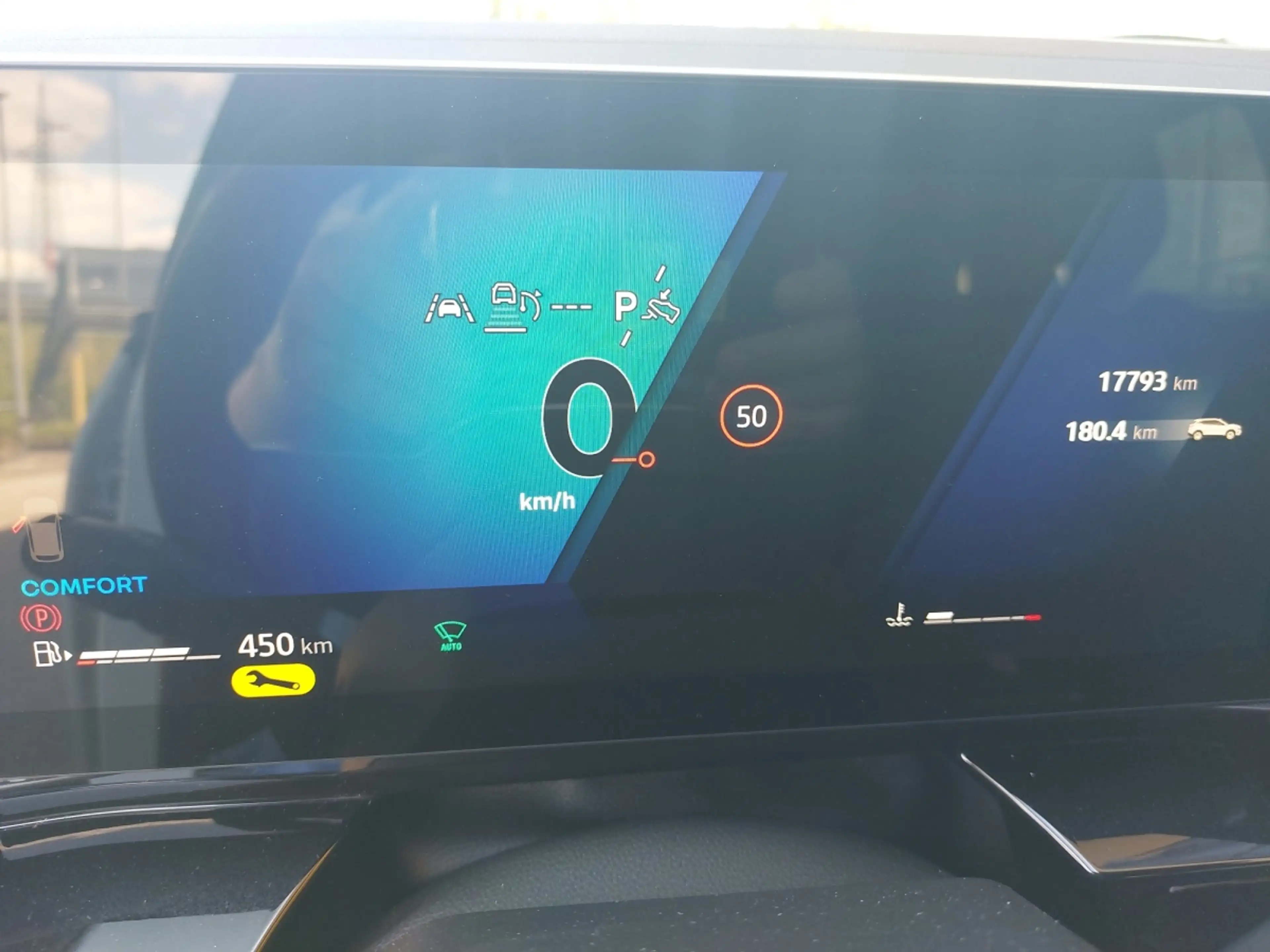 Renault Austral Techno Mild Hybrid 160 Automatik — photo 15