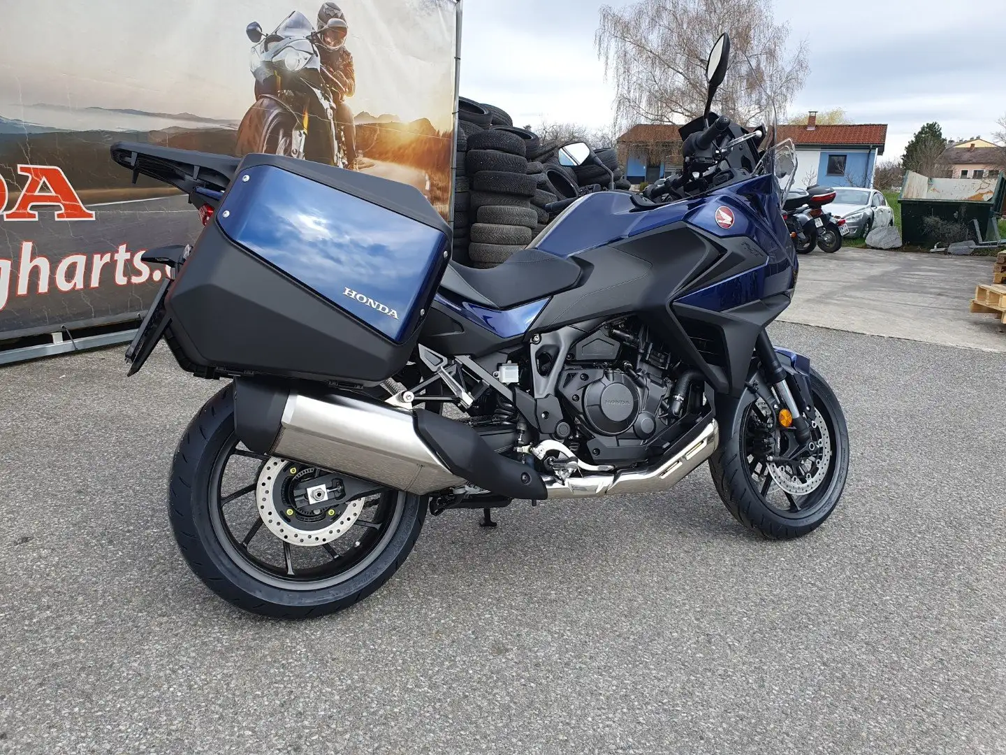 Honda NT 1100 Modrá - 2