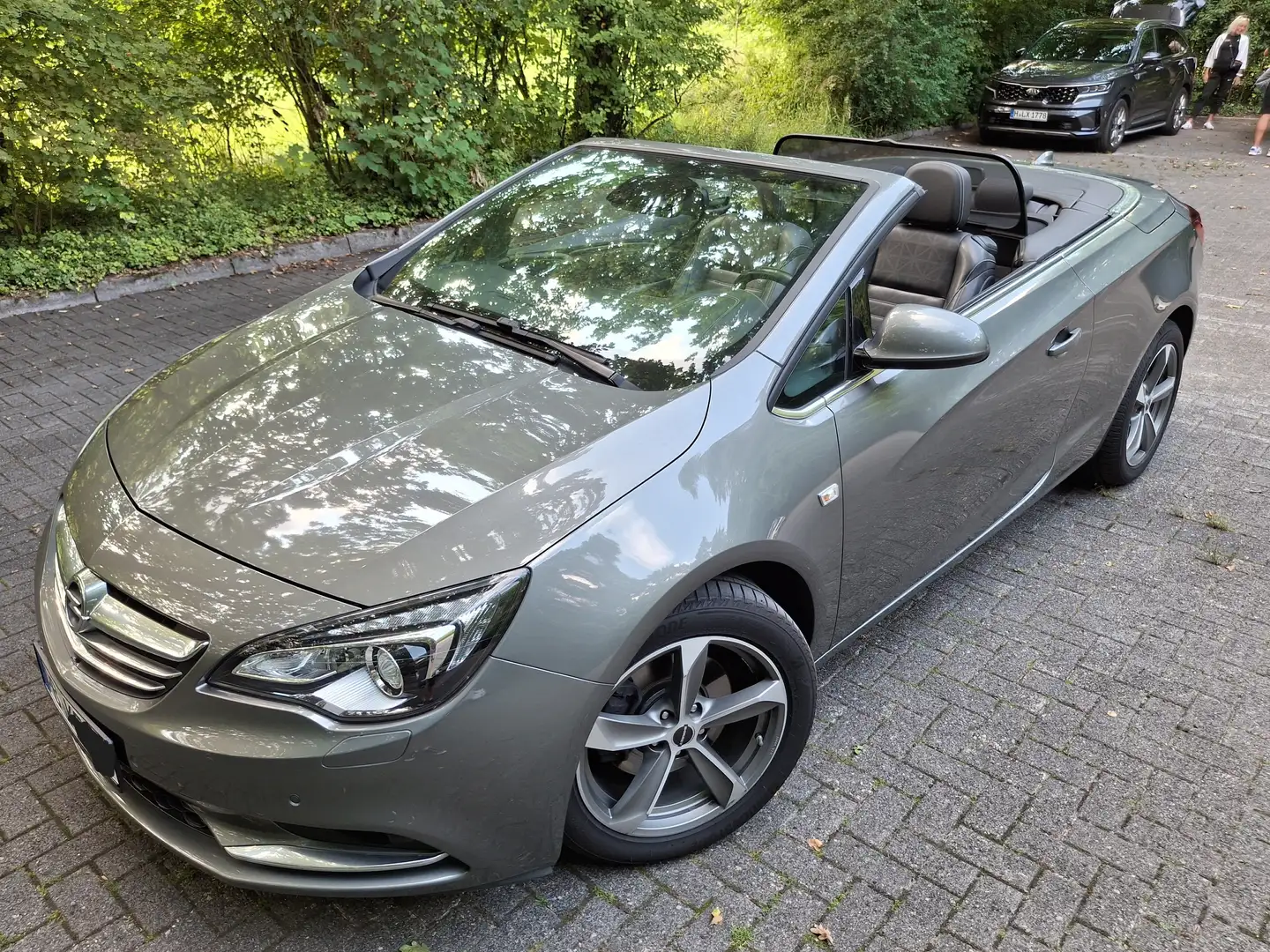 Opel Cascada Cascada 1.4 Turbo (ecoFLEX) S&S Ultimate Navi Voll Gris - 1