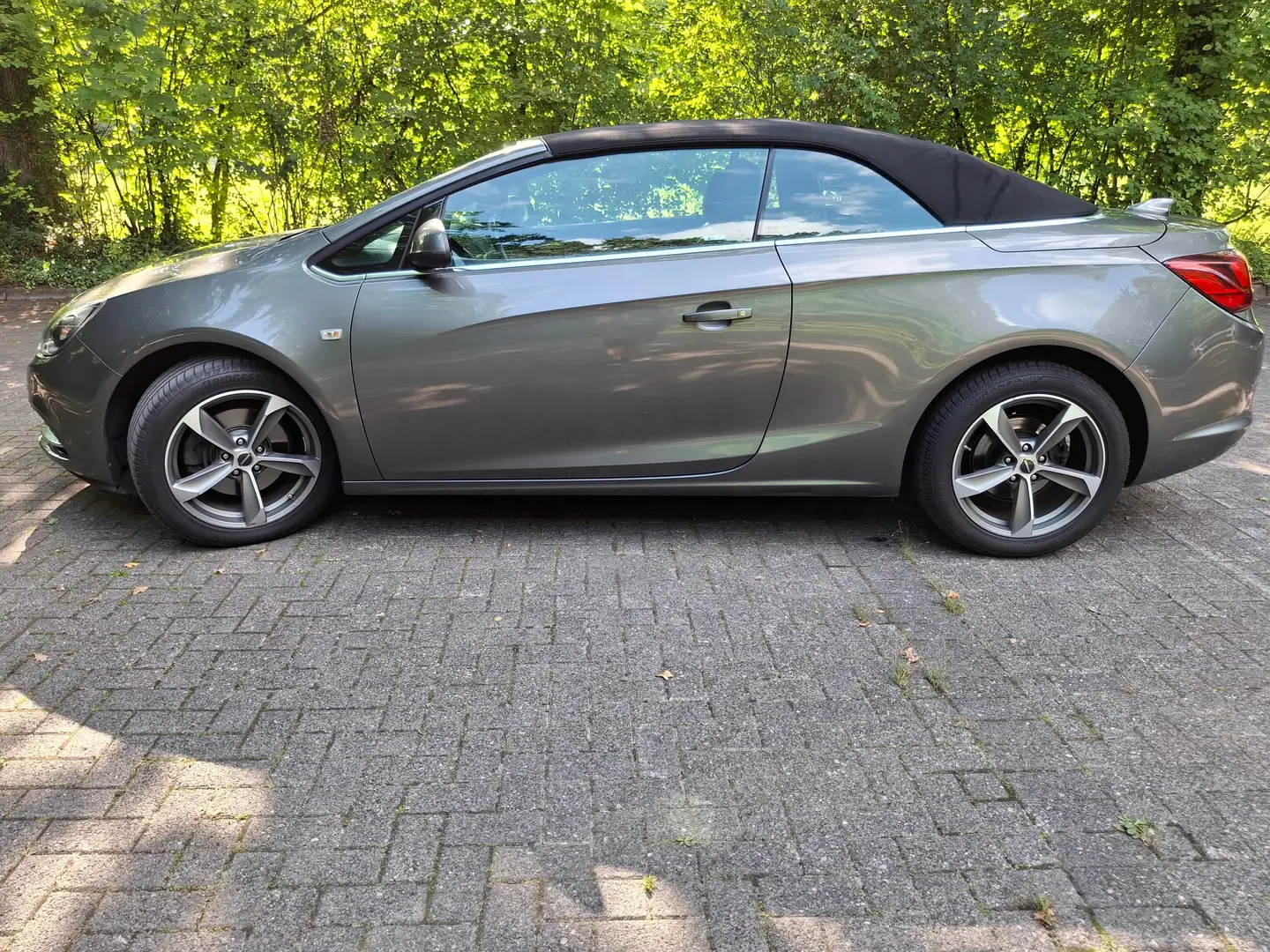 Opel Cascada Cascada 1.4 Turbo (ecoFLEX) S&S Ultimate Navi Voll Gris - 2