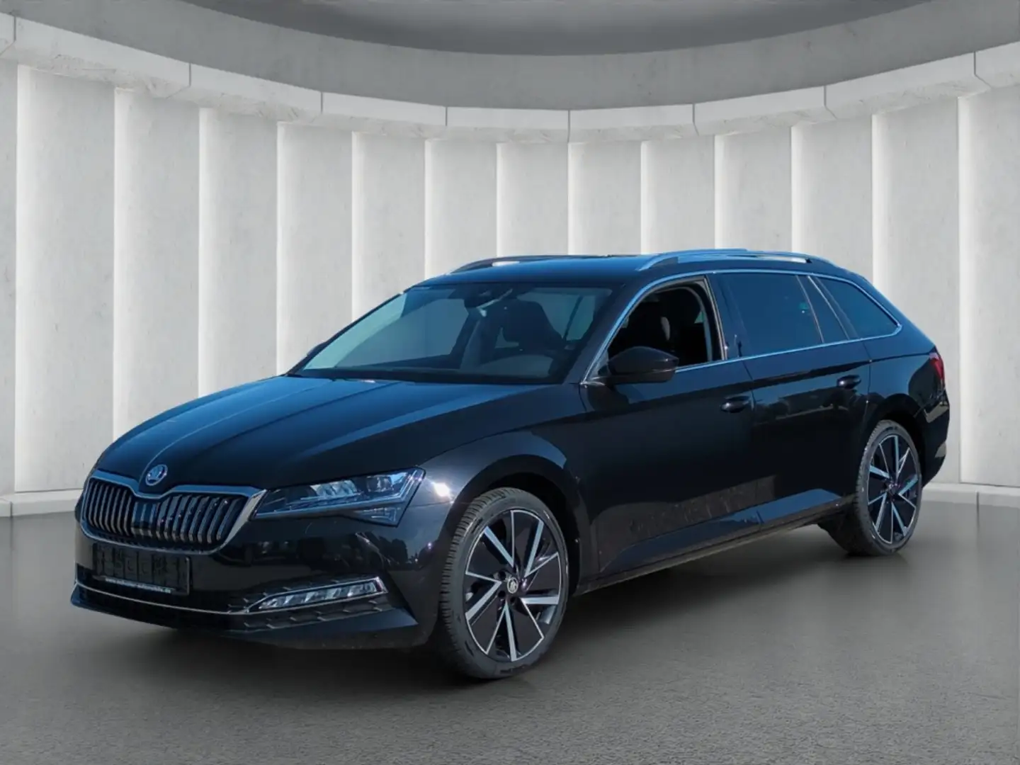 Skoda Superb Combi Style TDI*DSG Matrix-LED R-Kam 19* Black - 2