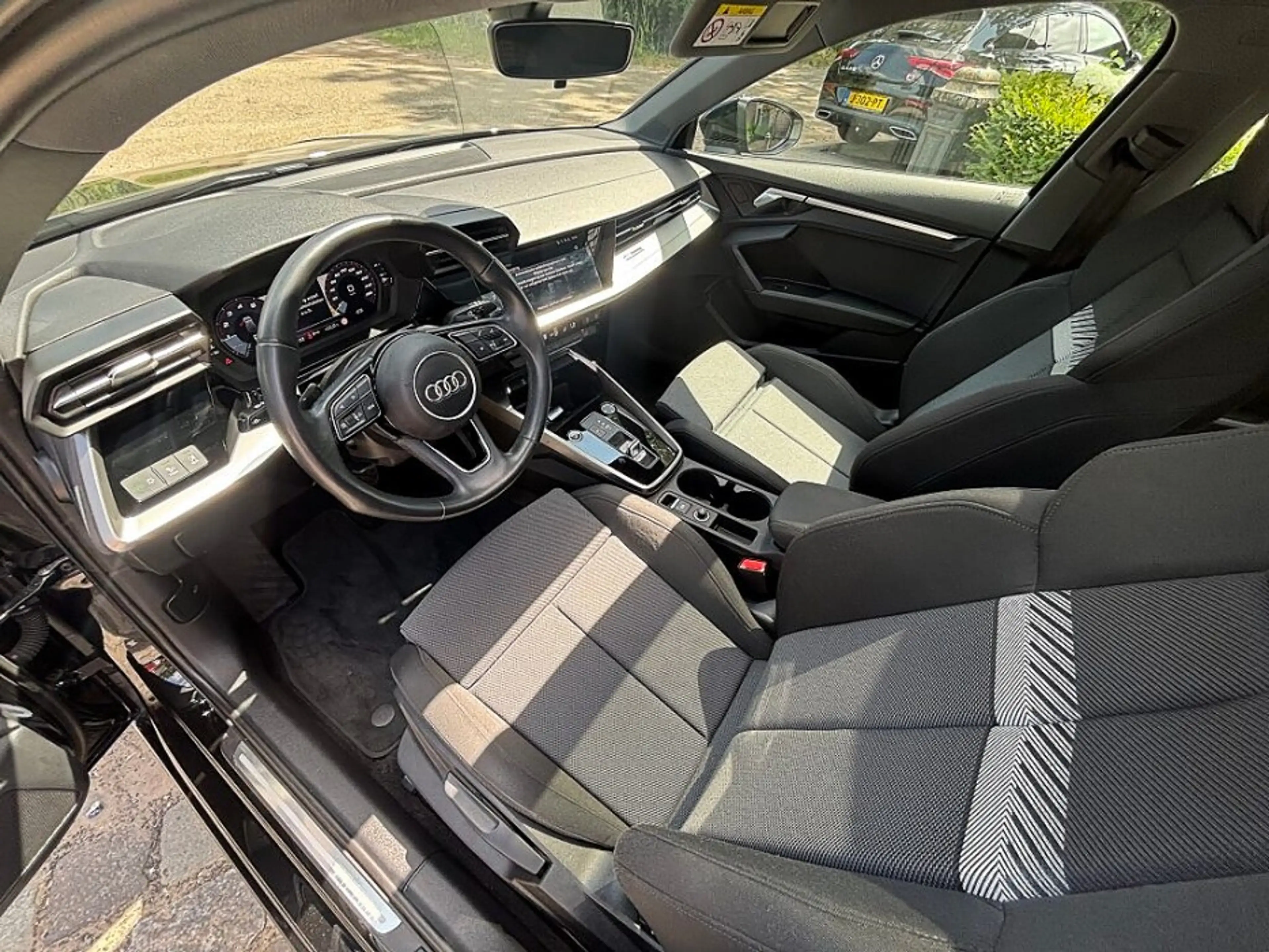 Audi A3 Sportback 30 TFSI Business ed,Pano,Ecc,Navi,Sd,Cc, — photo 2