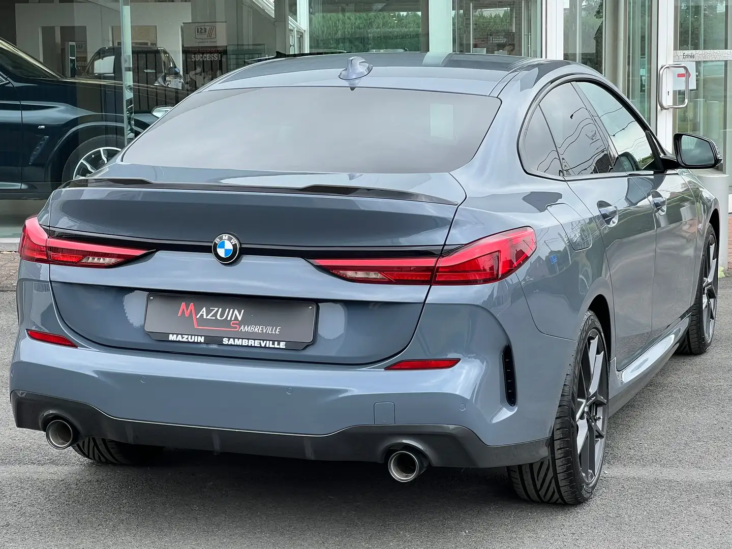 BMW 218 Gran Coupé dAS * Pack M * Pack Aéro M * Gris - 2