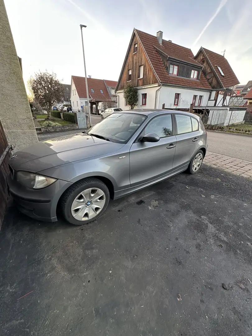BMW 116 1er E87 Bj. 2009 *reparaturbedürftig* - 2