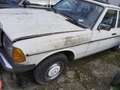 Mercedes-Benz Baureihe 123 240 D - thumbnail 2
