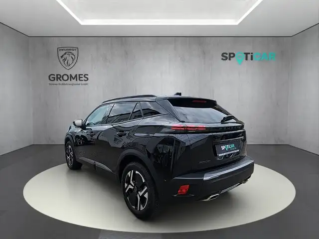 Peugeot 2008 view 5