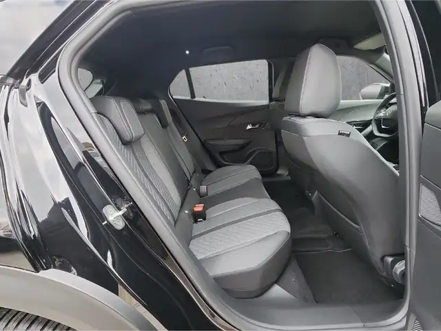 Peugeot 2008 view 14