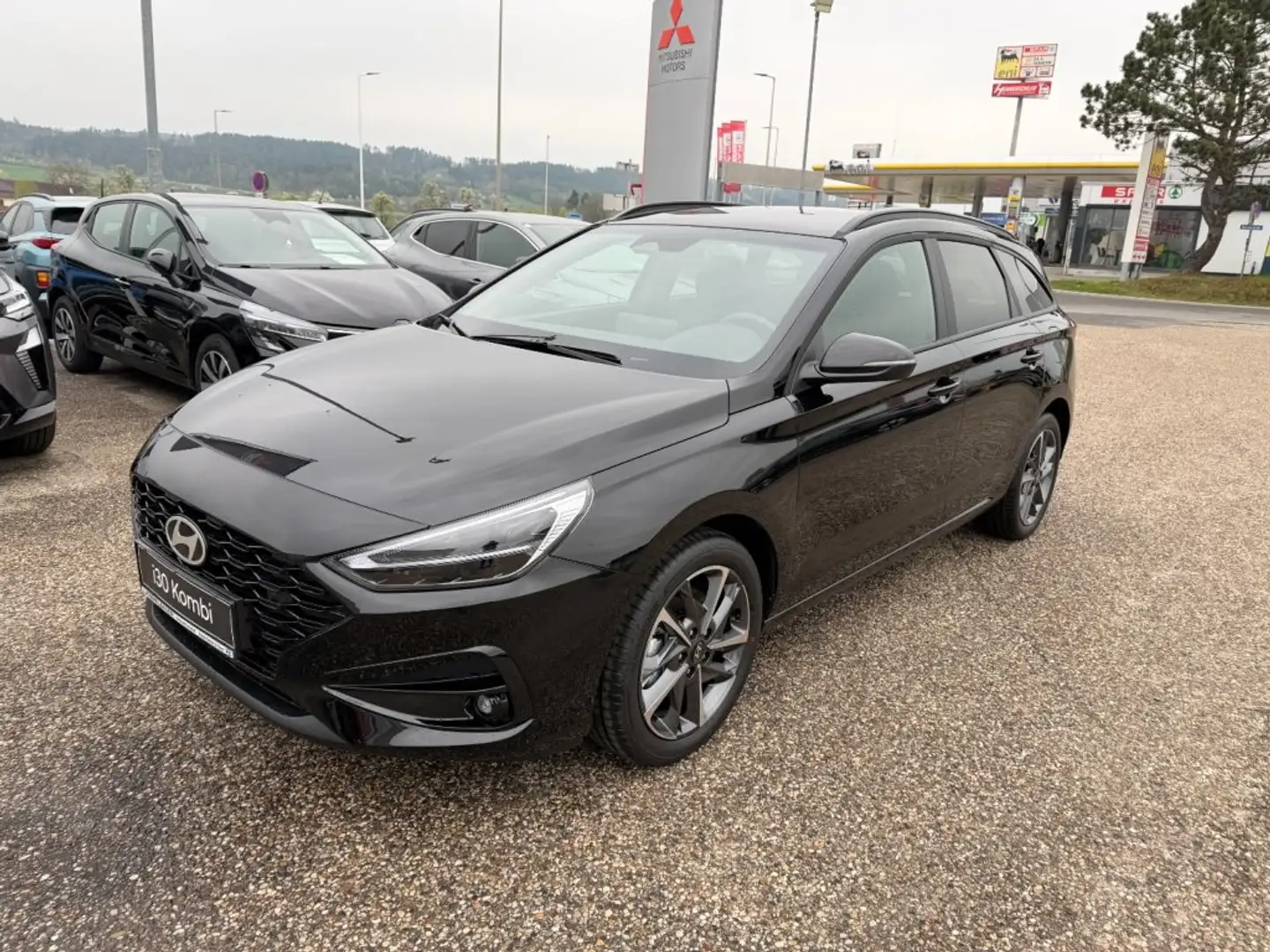 Hyundai i30 Kombi - PD GO Plus 1.0 T-GDI c6ku1 Schwarz - 1