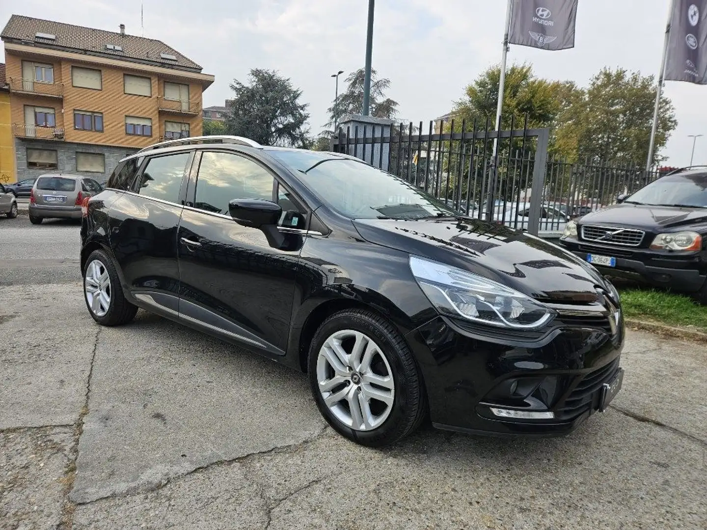 Renault Clio Sporter dCi 8V 90 CV S&S Nero - 2