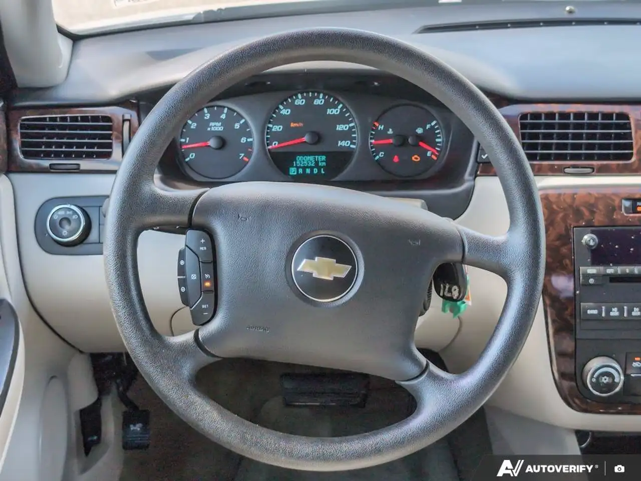 Chevrolet Impala снимка Chevrolet Impala