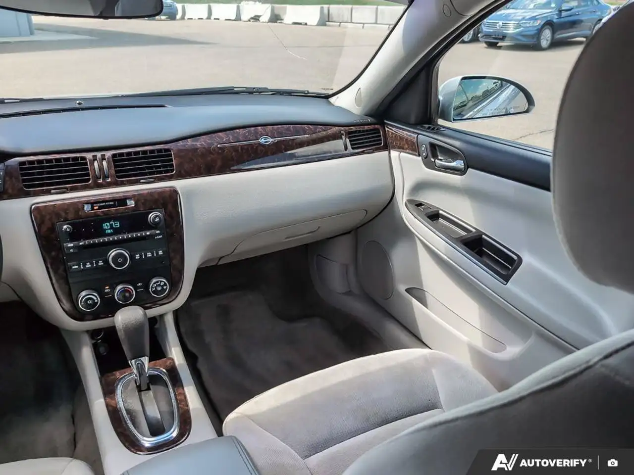 Chevrolet Impala снимка Chevrolet Impala