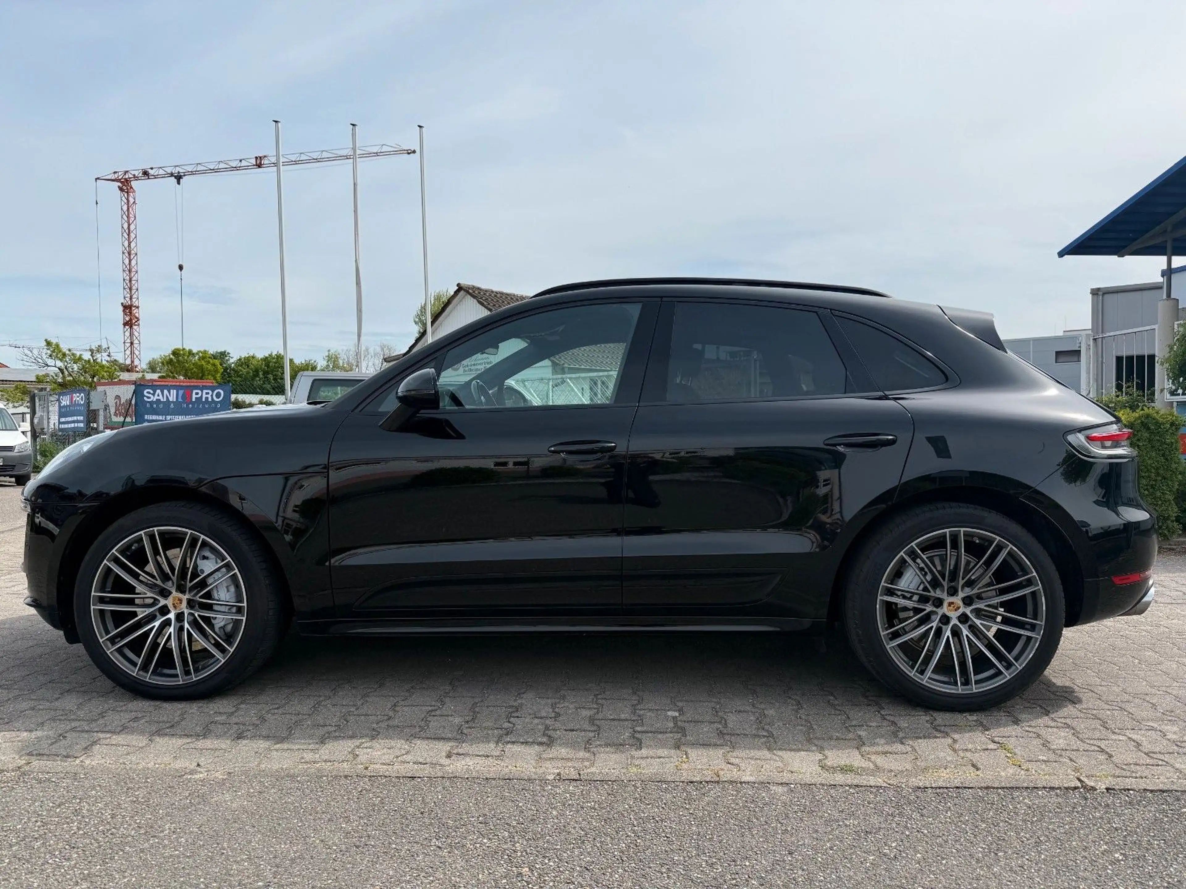 Porsche Macan Turbo Luftfahrwerk Pano Sport-Chrono, 21 " — photo 6