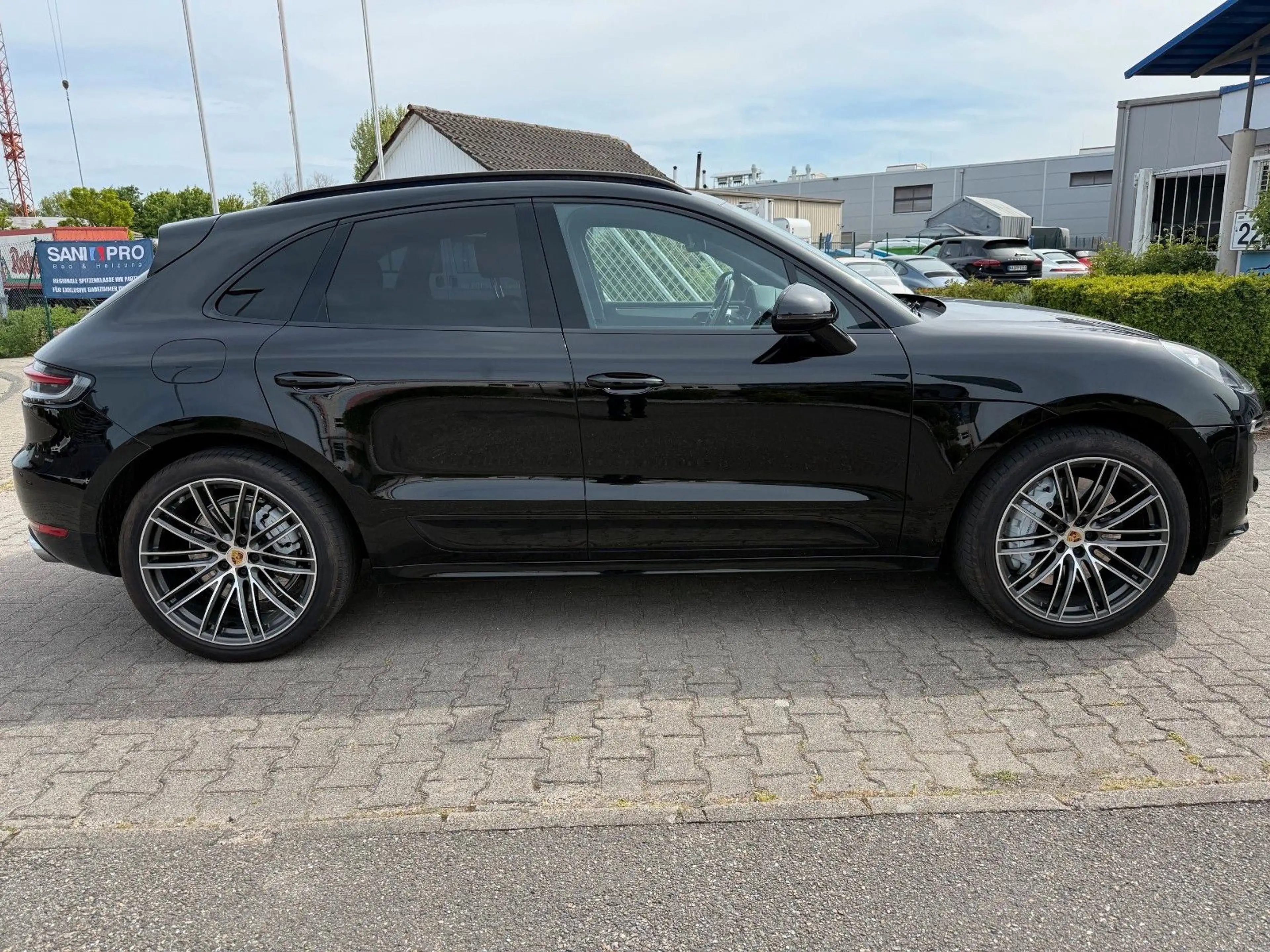 Porsche Macan Turbo Luftfahrwerk Pano Sport-Chrono, 21 " — photo 2