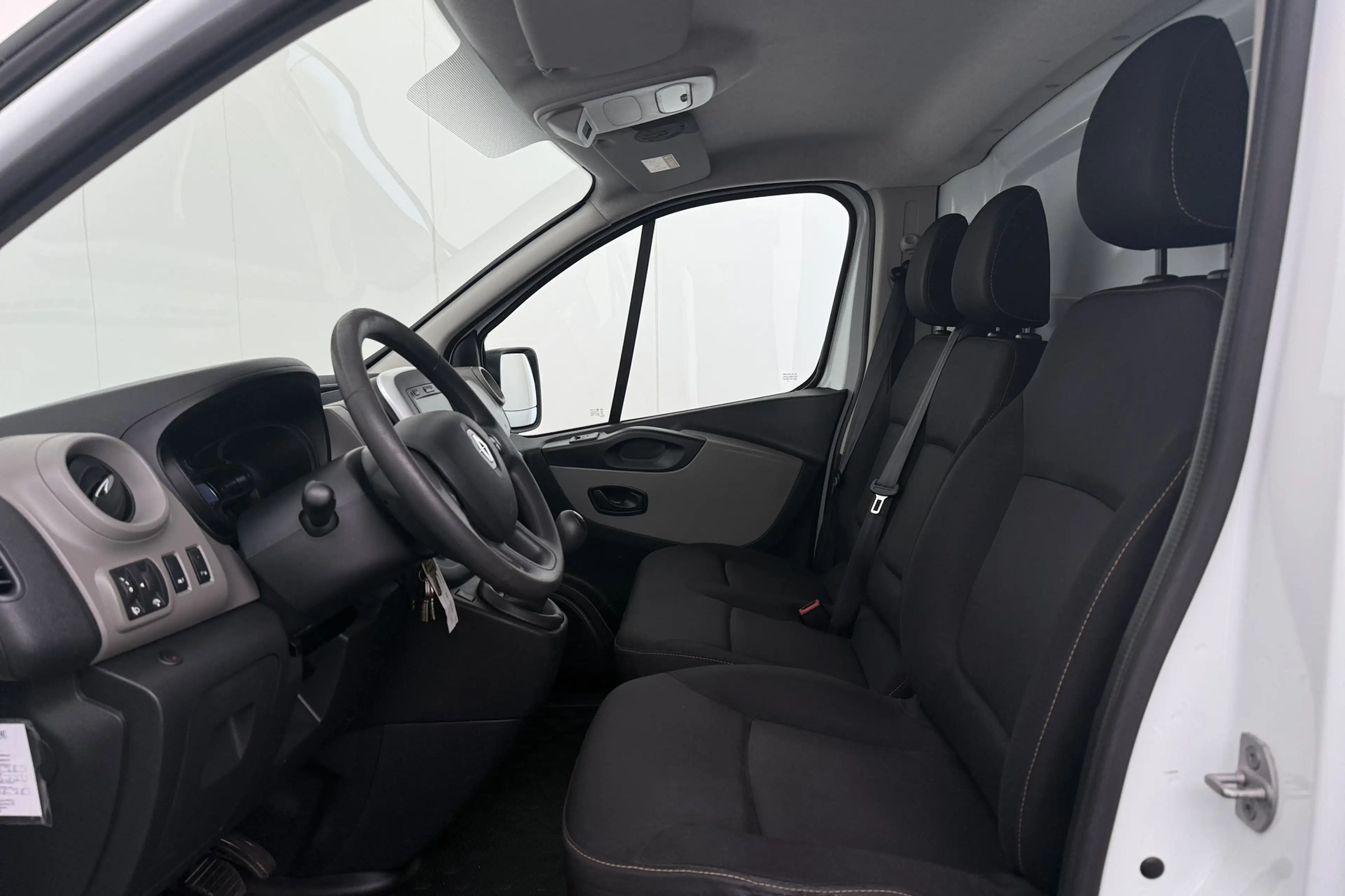 Renault Trafic 1.6 dCi T29 L1H1 Comfort Energy Trekhaak Houtenvlo — photo 10