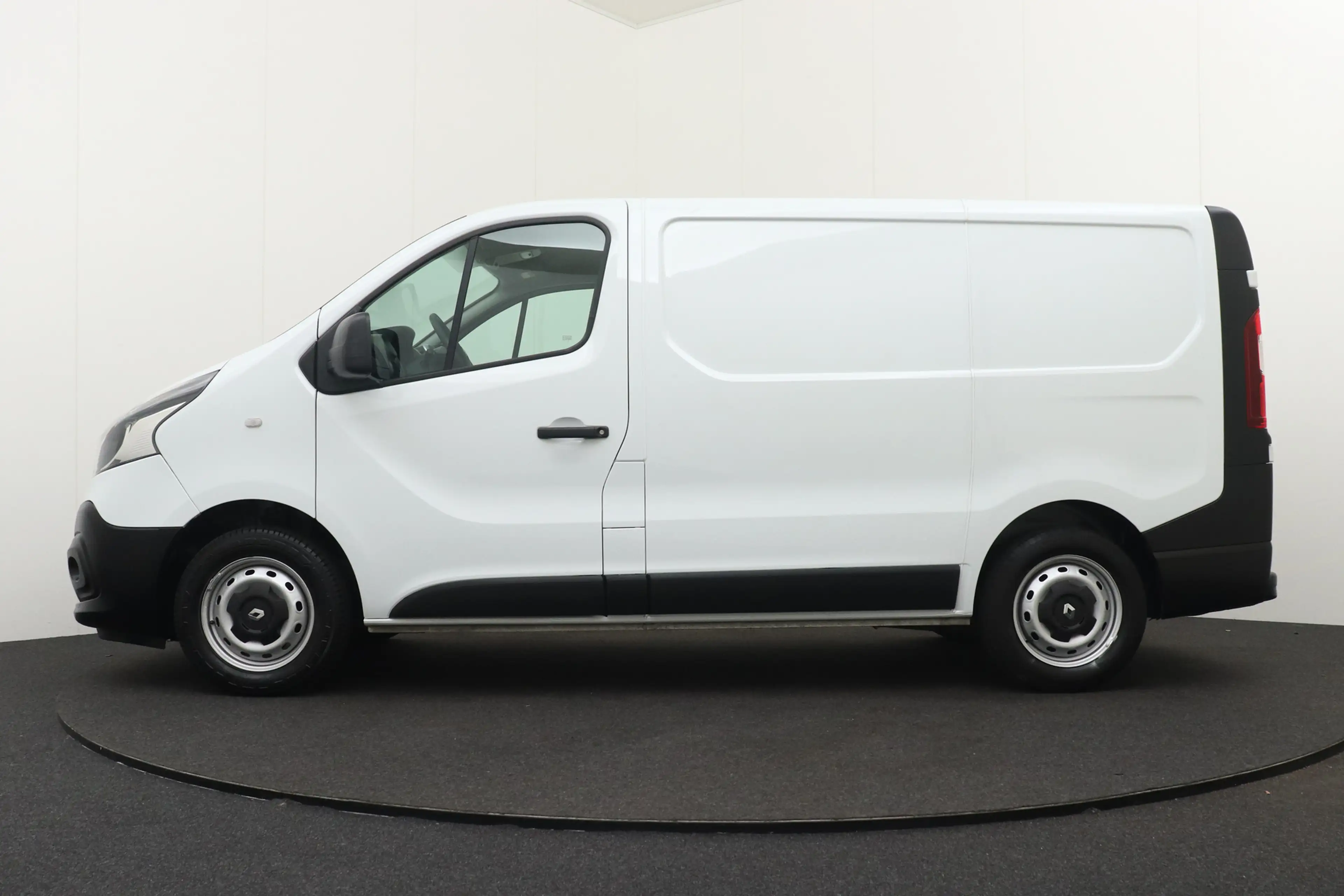 Renault Trafic 1.6 dCi T29 L1H1 Comfort Energy Trekhaak Houtenvlo — photo 5