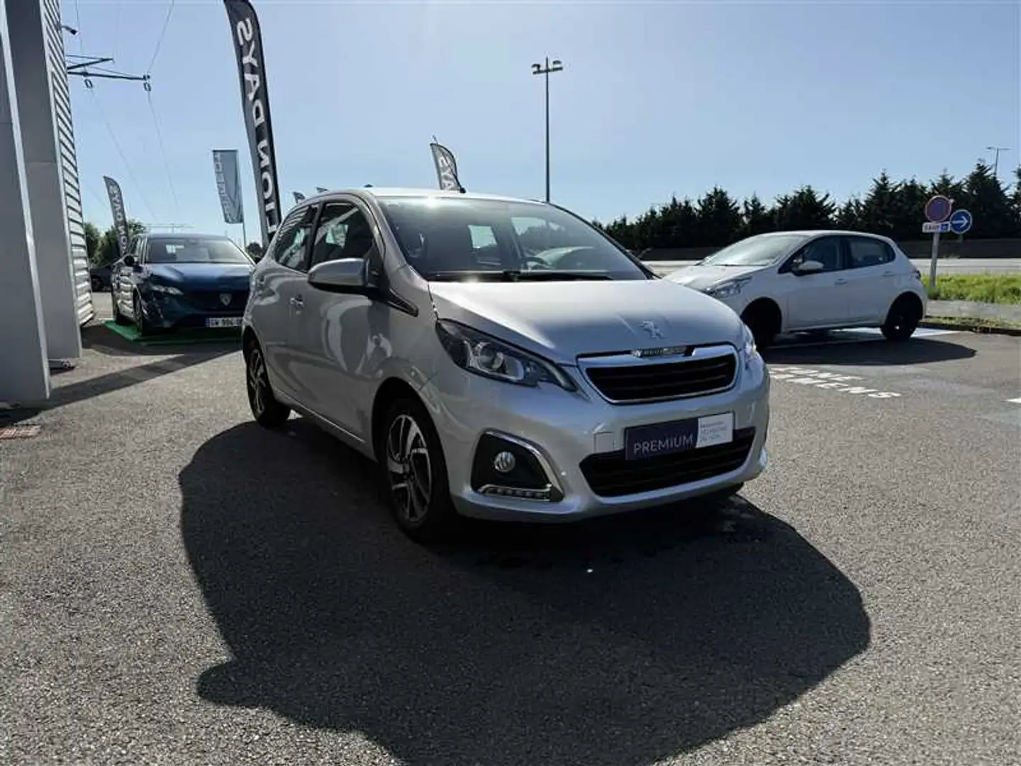 Peugeot 108 VTI 72 ALLURE Gris - 1
