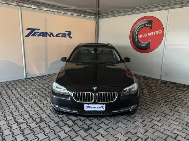 BMW 5 Series view 2
