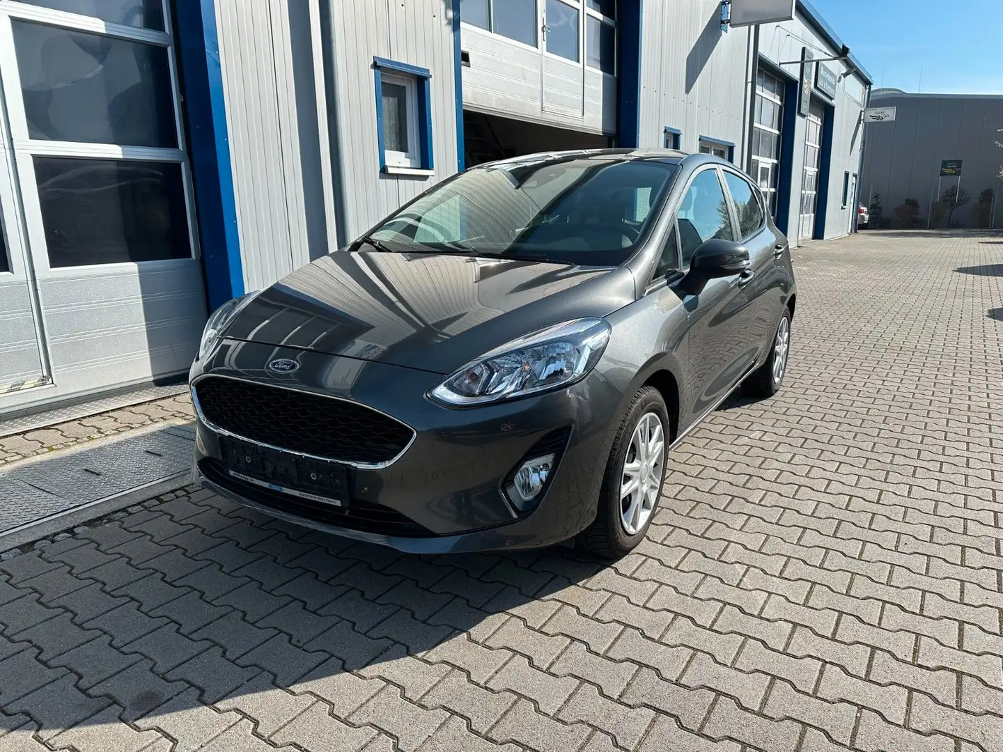 Ford Fiesta Cool & Connect Klima Sitz-Lenkrad Heizung Gris - 1