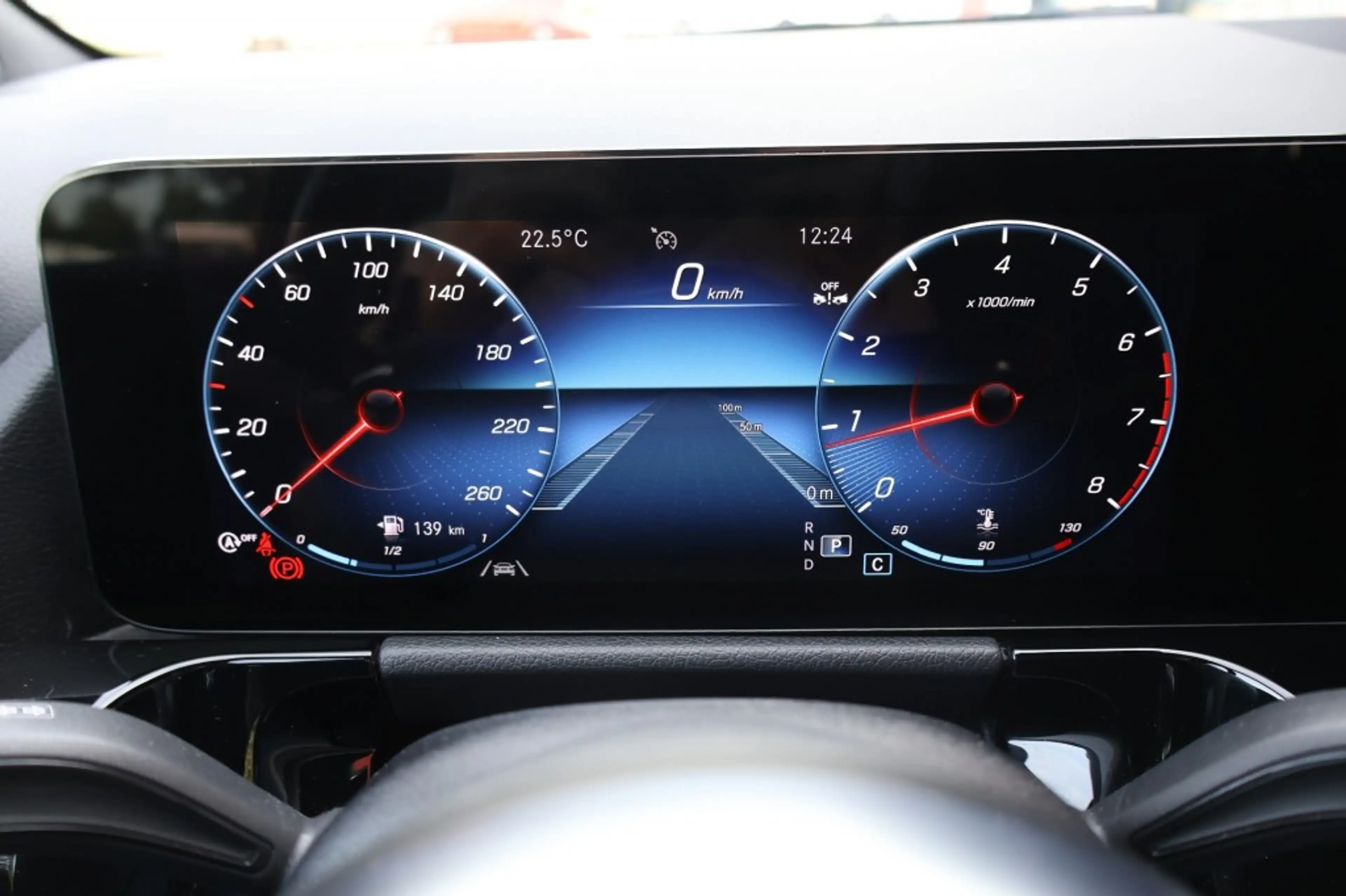 Mercedes-Benz GLA 200 GLA 200 AMG DCT / Navi /Camera / 20 Inch LM /App-c — photo 35