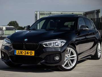 125i Edition M-Sport Alcantara Automaat Navi Prof Zwart Stoelverwarming LED Carplay Lichtpakket Cruise-control Zonnedak