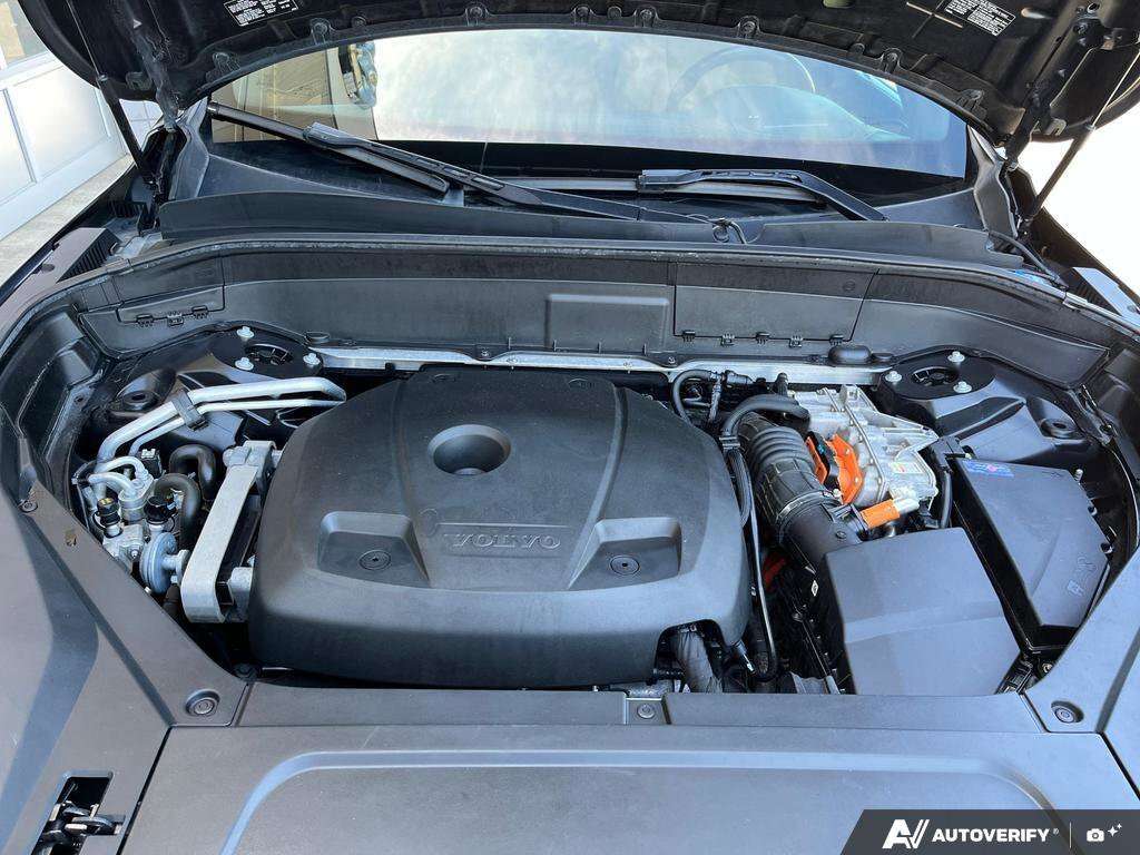 2017 Volvo XC90 Inscription AWD | 7-Passenger | Accident Free! thumb 10