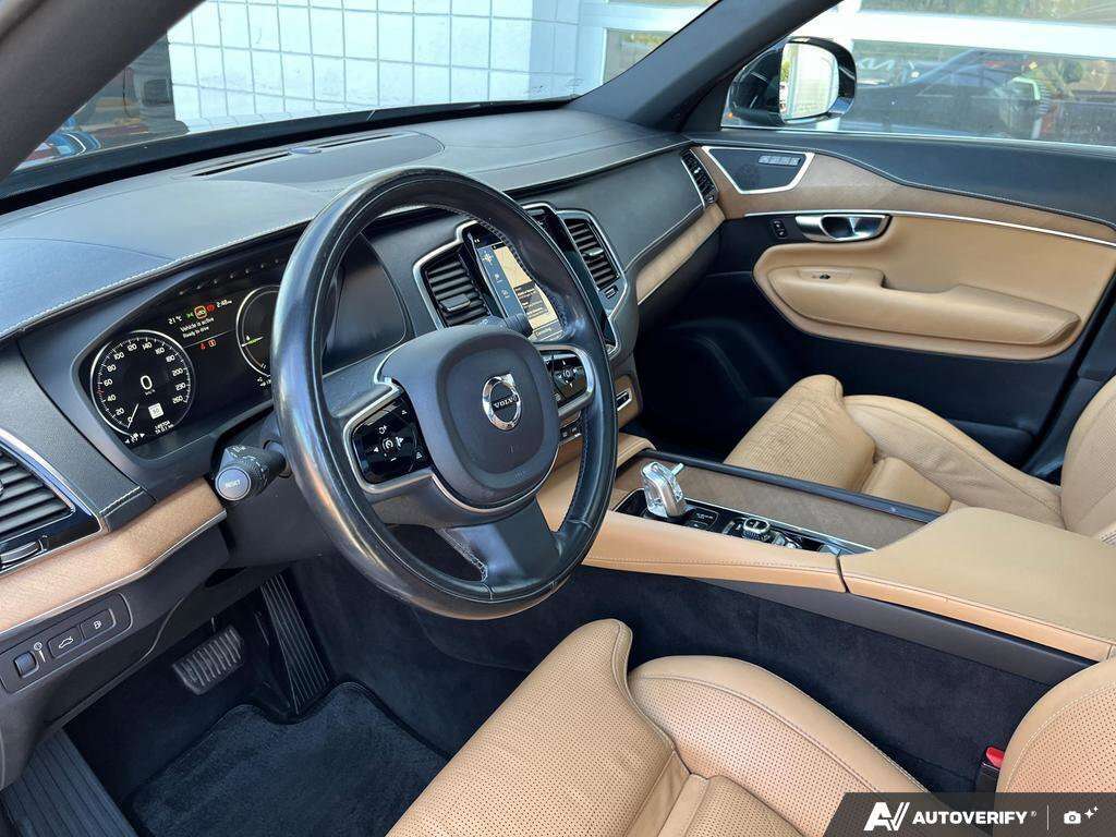 2017 Volvo XC90 Inscription AWD | 7-Passenger | Accident Free! thumb 13