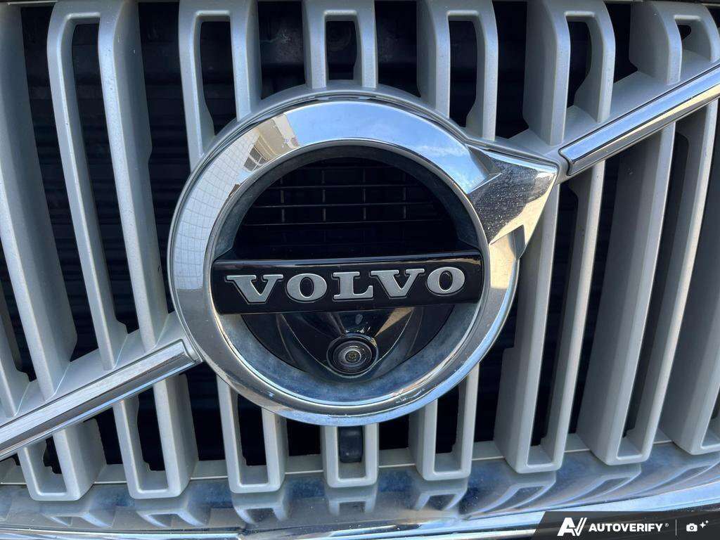 2017 Volvo XC90 Inscription AWD | 7-Passenger | Accident Free! thumb 9