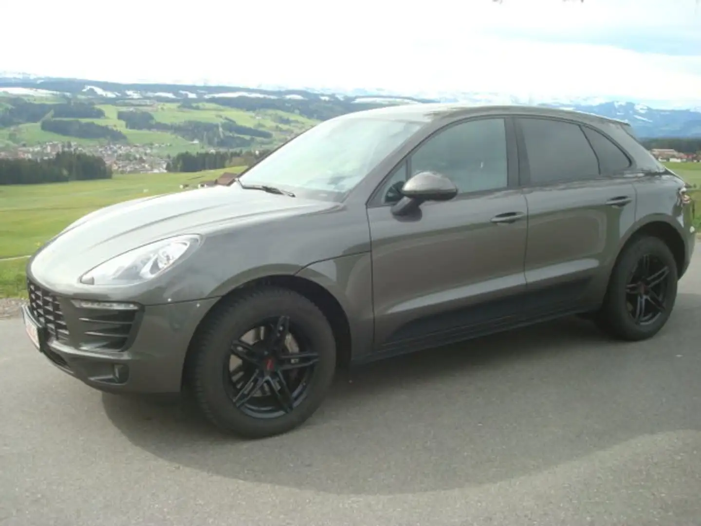 Porsche Macan Macan-S Rückfahrkamera, 8 x Aluräder, Navi Grigio - 2