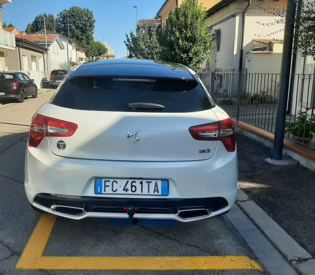 Citroen DS5 2.0 bluehdi So Chic s/t.panor. 180cv auto - 1